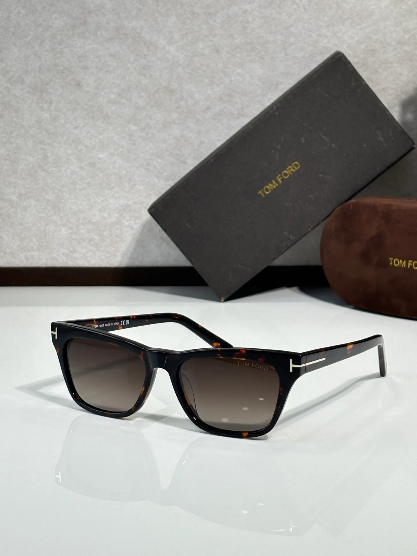 Glasses TOM FORD 18490085