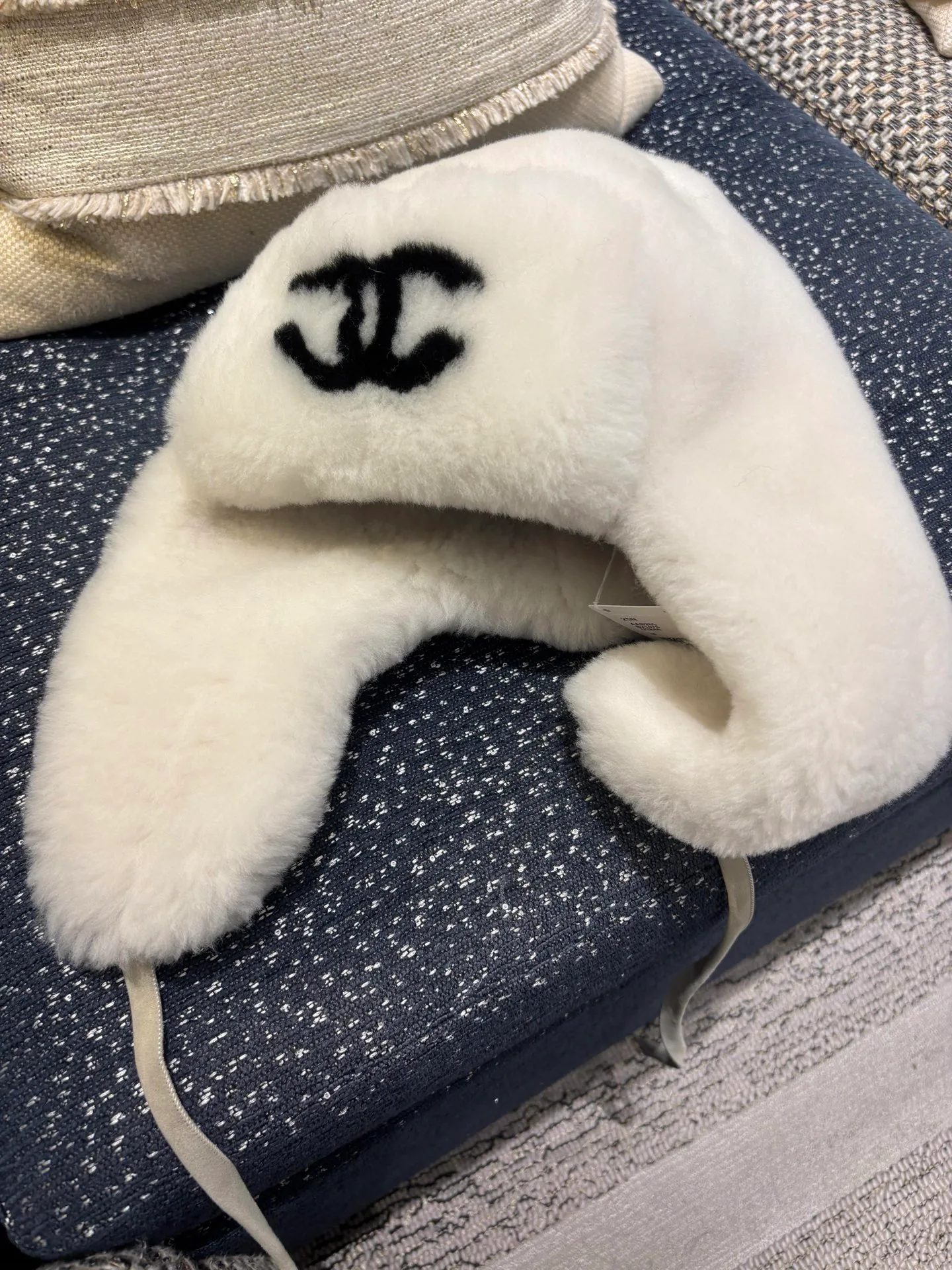 Hats CHANEL 18347937