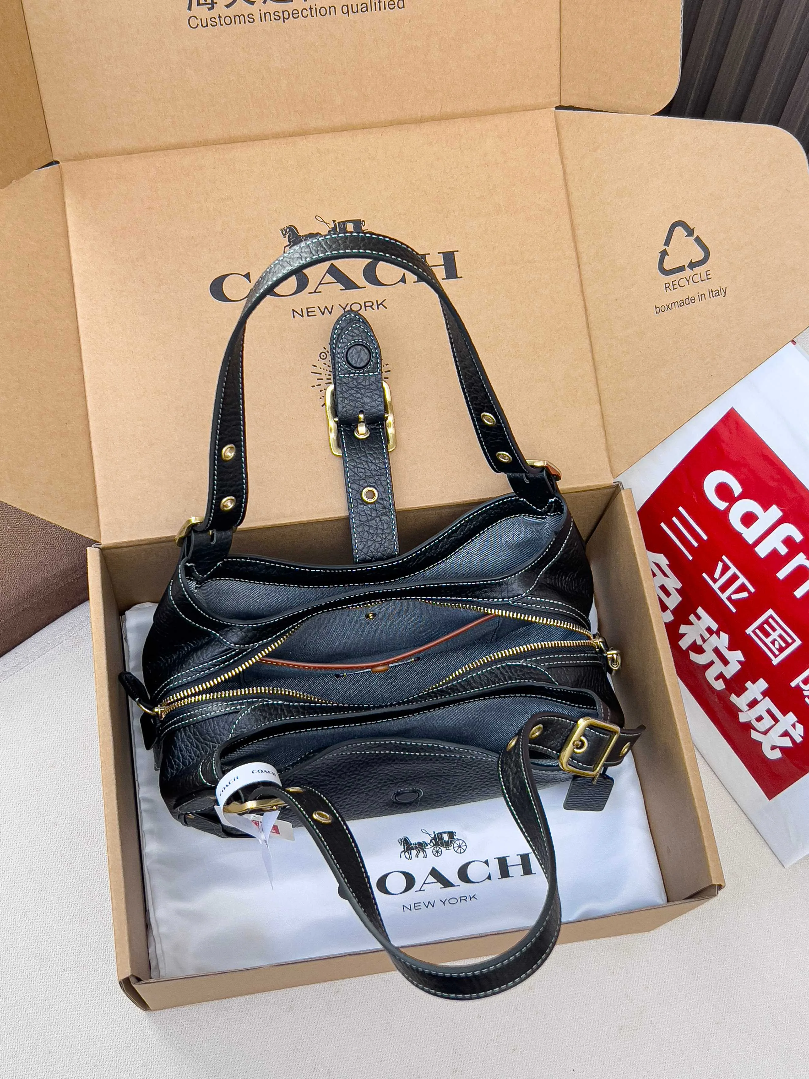 Women's Classic Handbags COACH 16891821