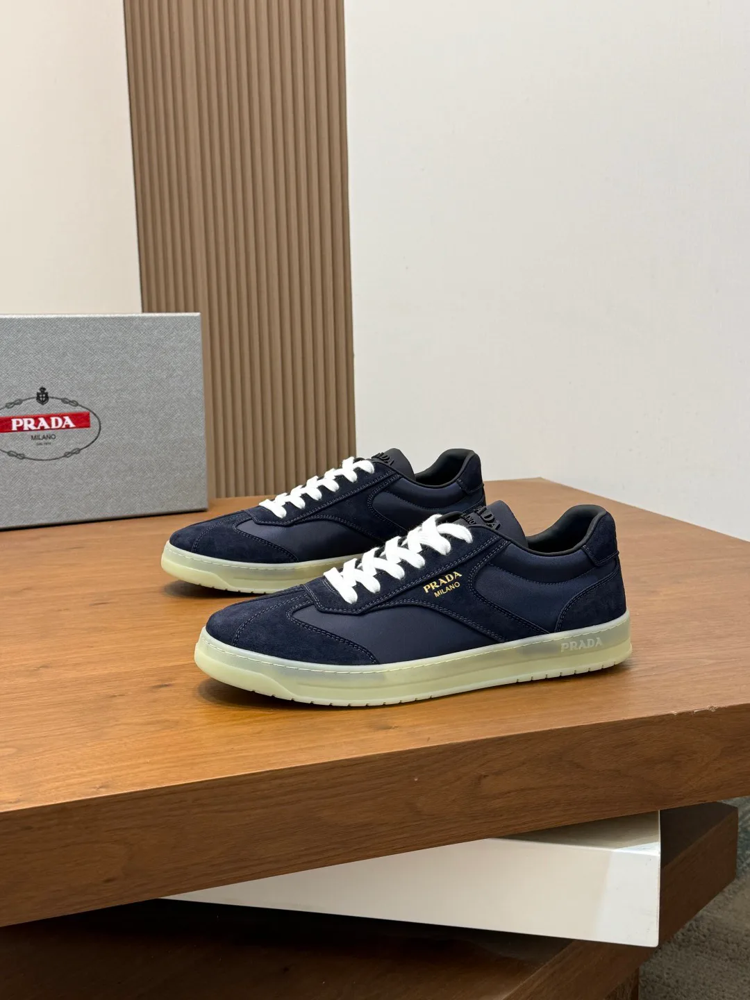 Men's Sneakers PRADA 17809351