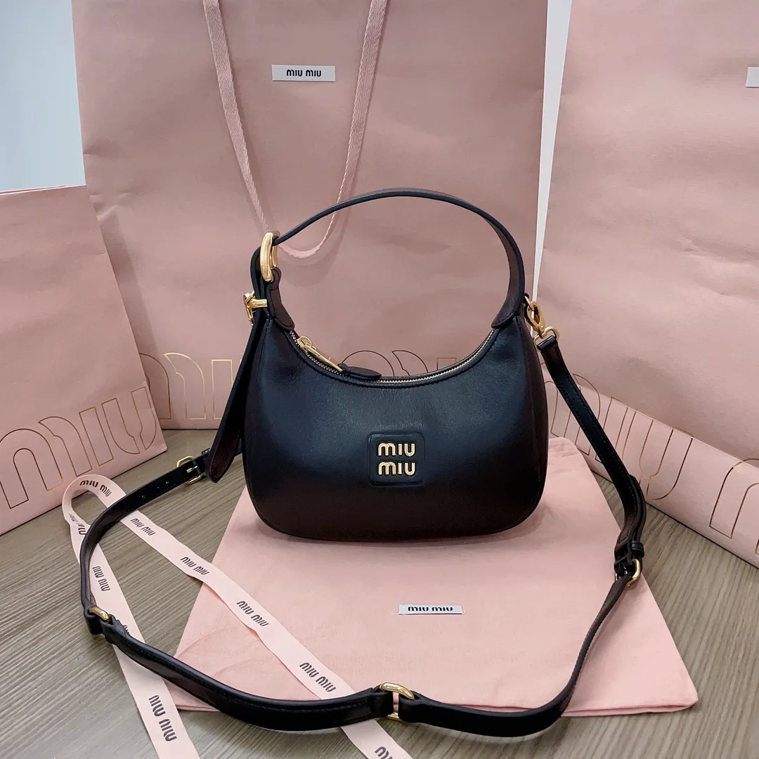 Women's Classic Handbags MIU MIU 18323212