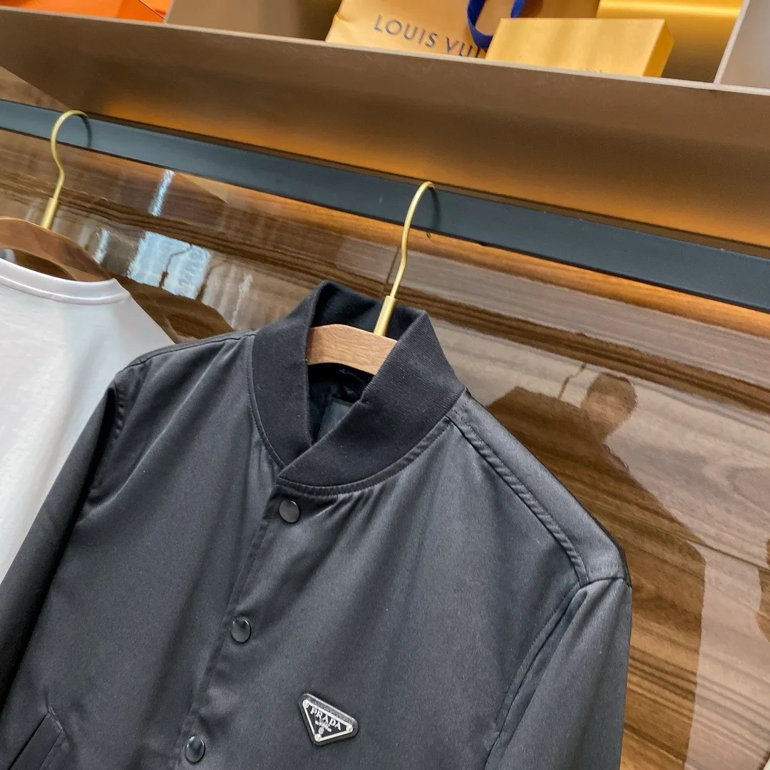 Куртки И Пуховики Мужские Prada 18596715
