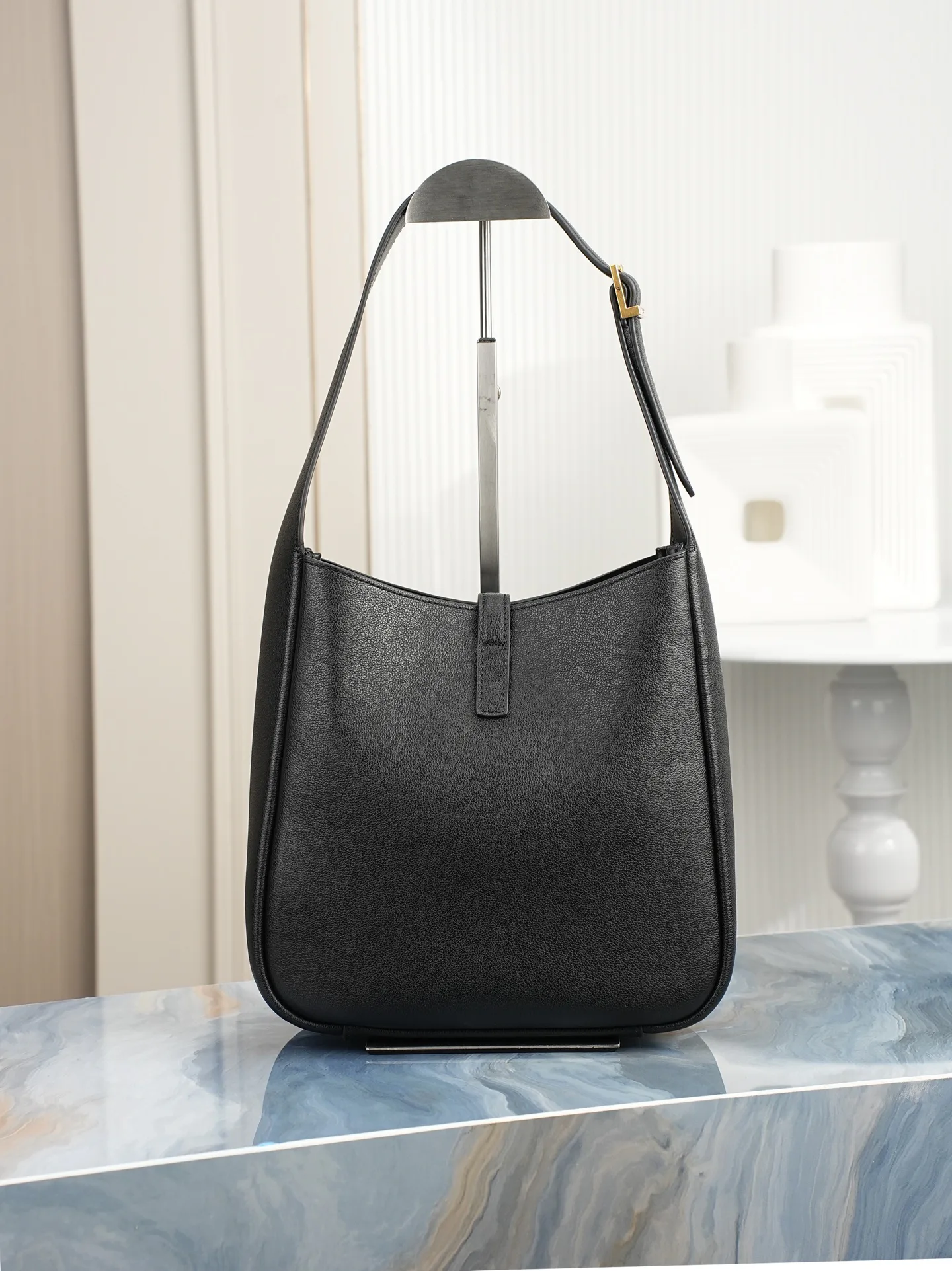 Women's Classic Handbags SAINT LAURENT 17385946