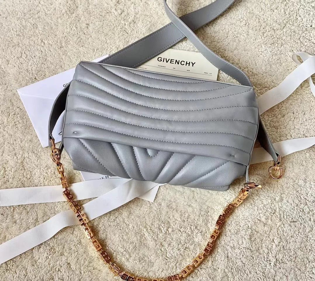 Women's Classic Handbags GIVENCHY 18452601