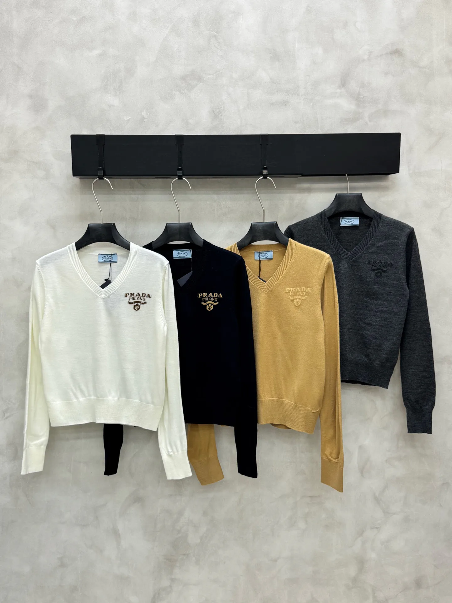 Women's Jumpers And Sweaters PRADA 18186046