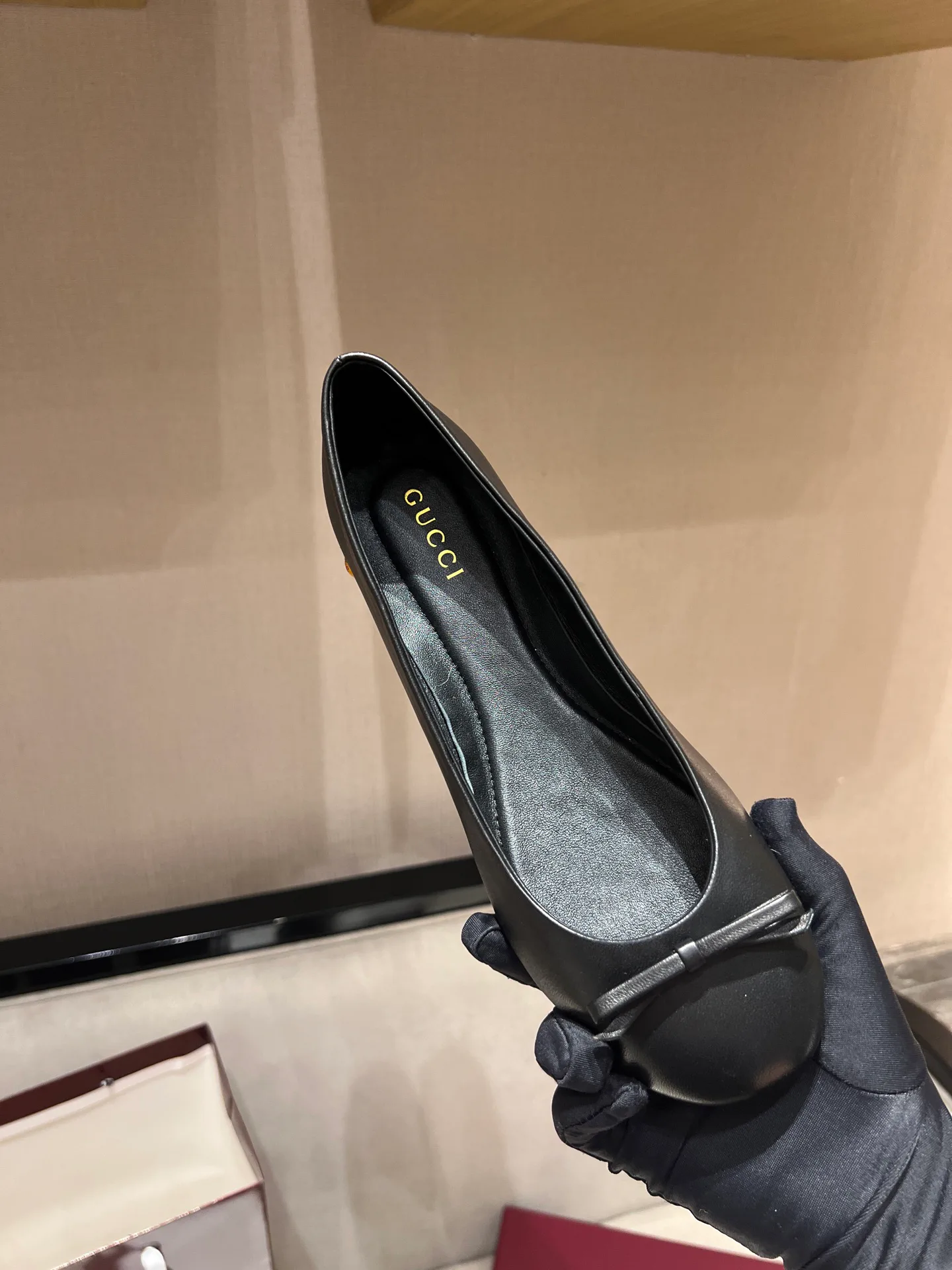 Women's Ballet Flats GUCCI 18020252