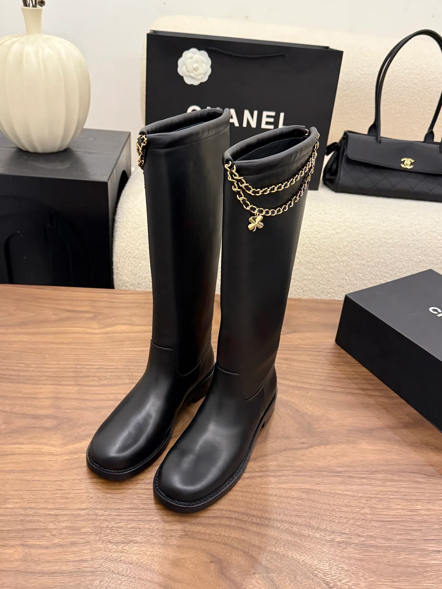 Women's Boots CHANEL 18440836
