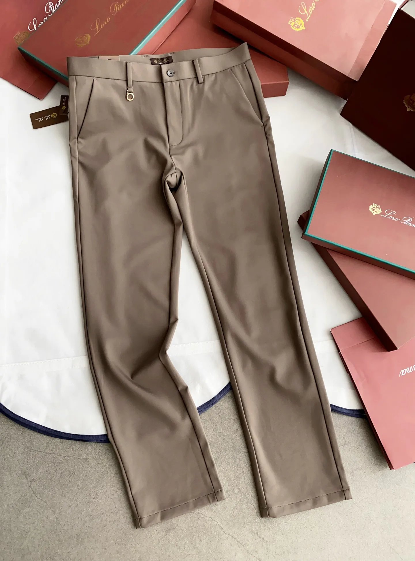 Men's Trousers LORO PIANA 18161909