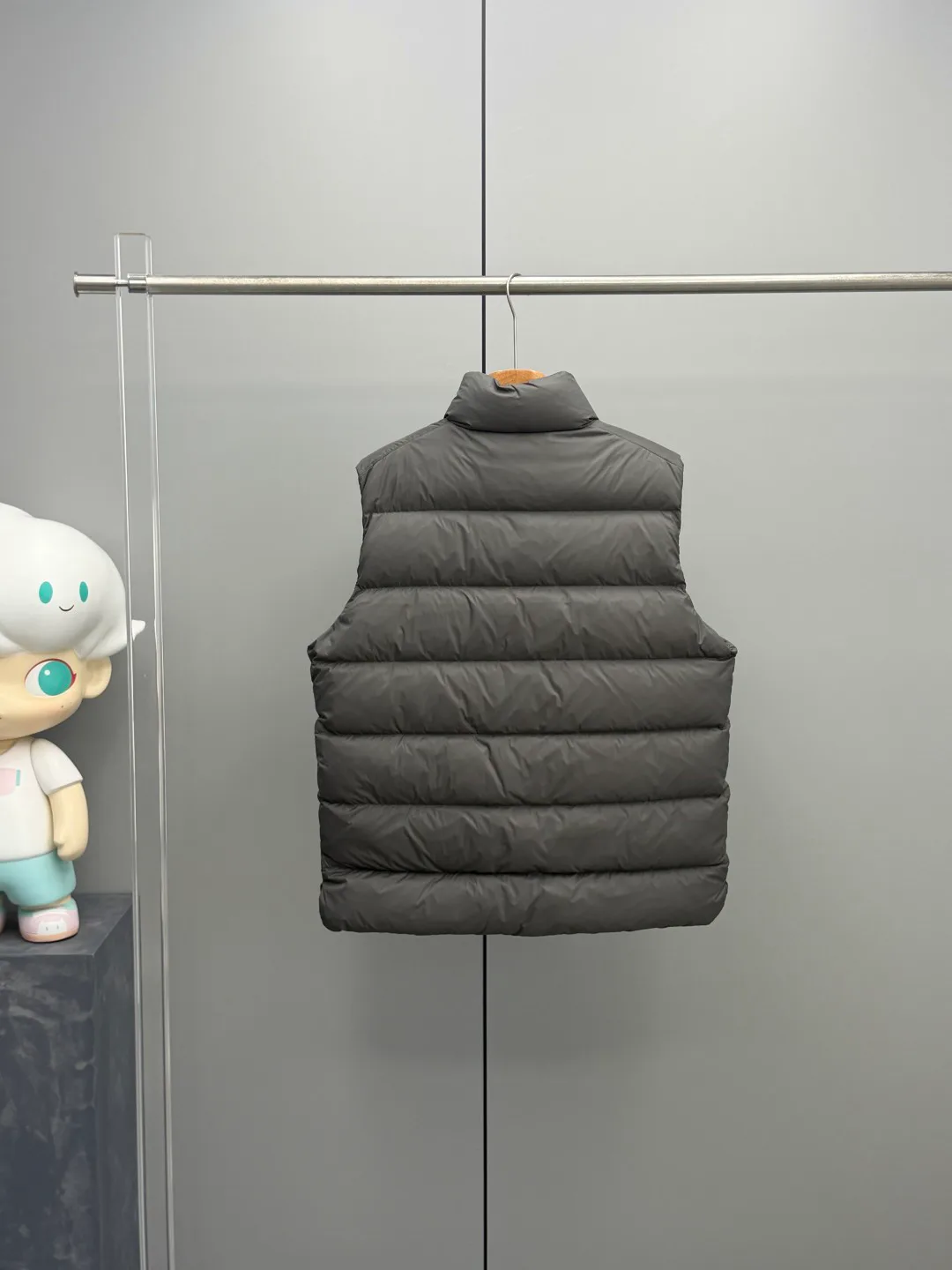 Жилеты Мужские Moncler 18684551
