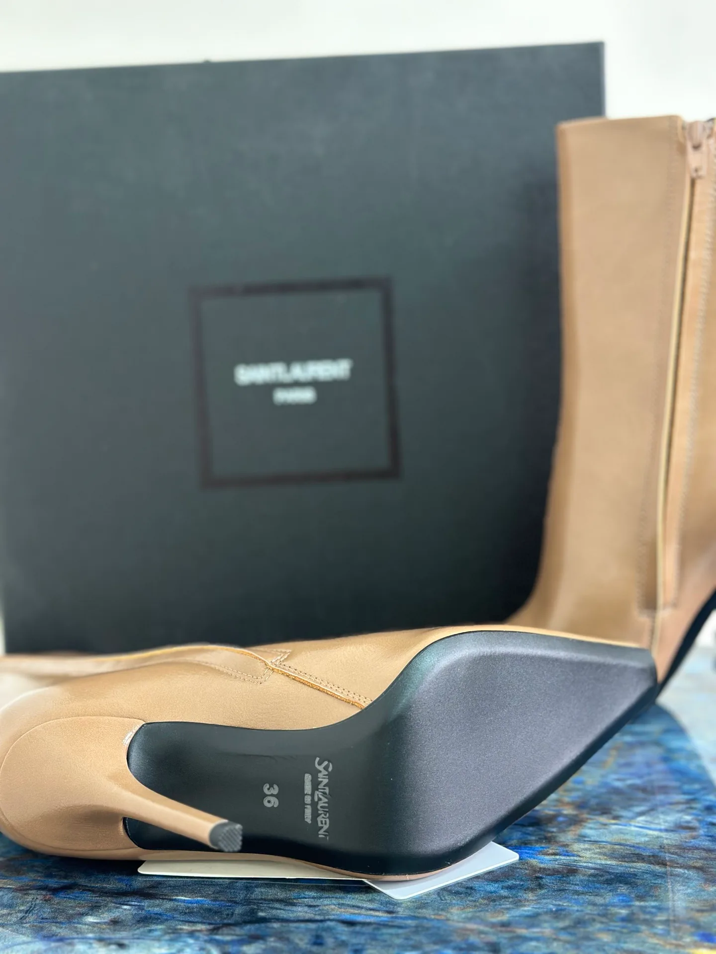Women's Booties SAINT LAURENT 17918122
