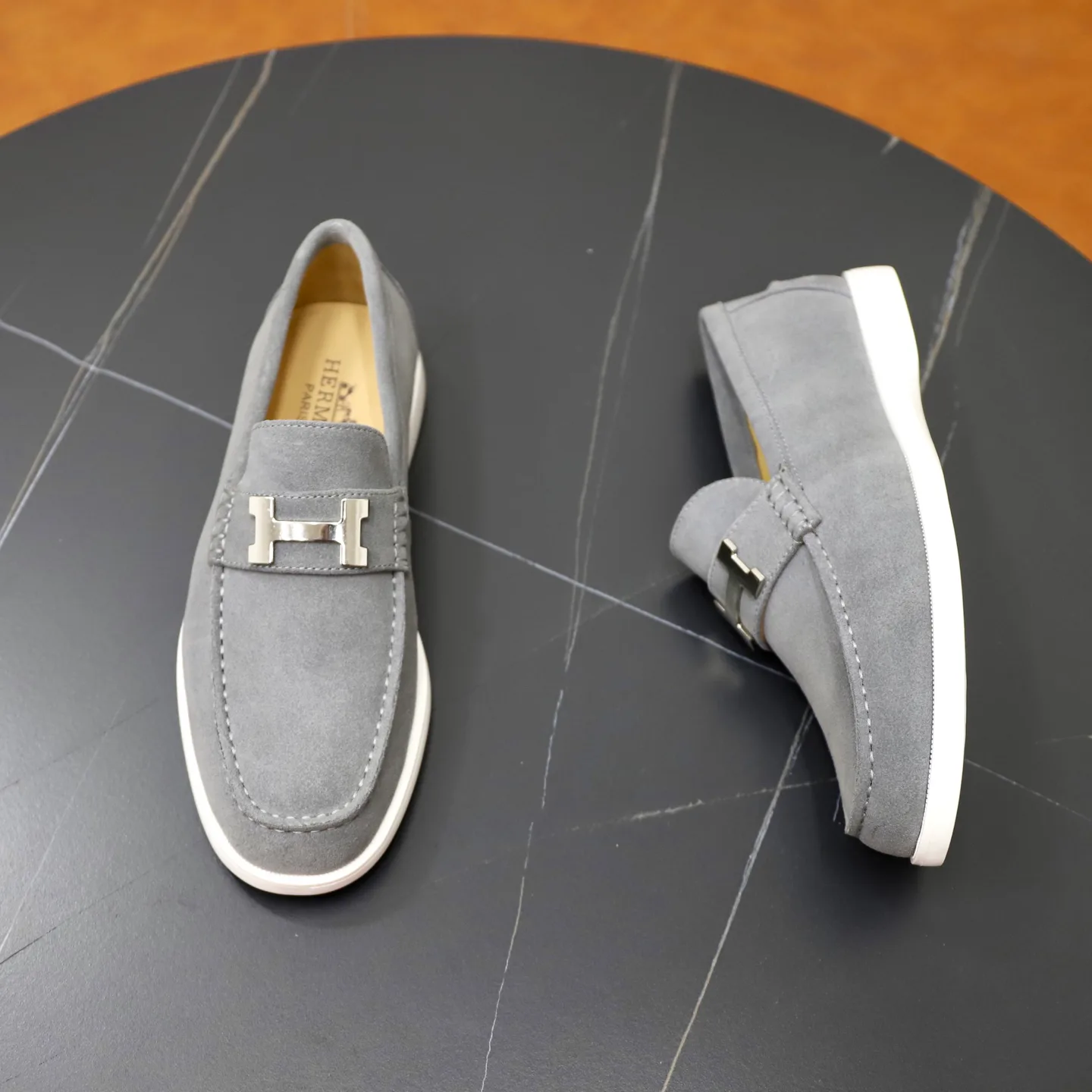 Men's Loafers And Dress Shoes HERMES 18103090