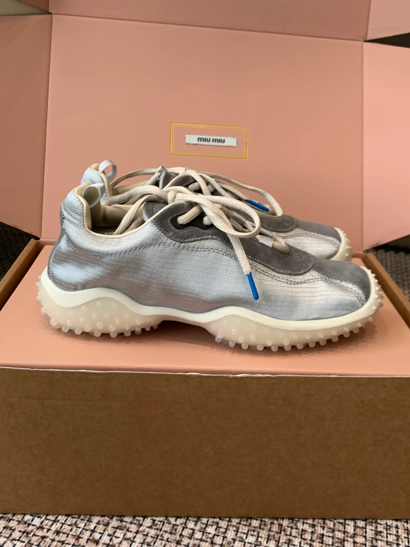 Women's Sneakers MIU MIU 18170821