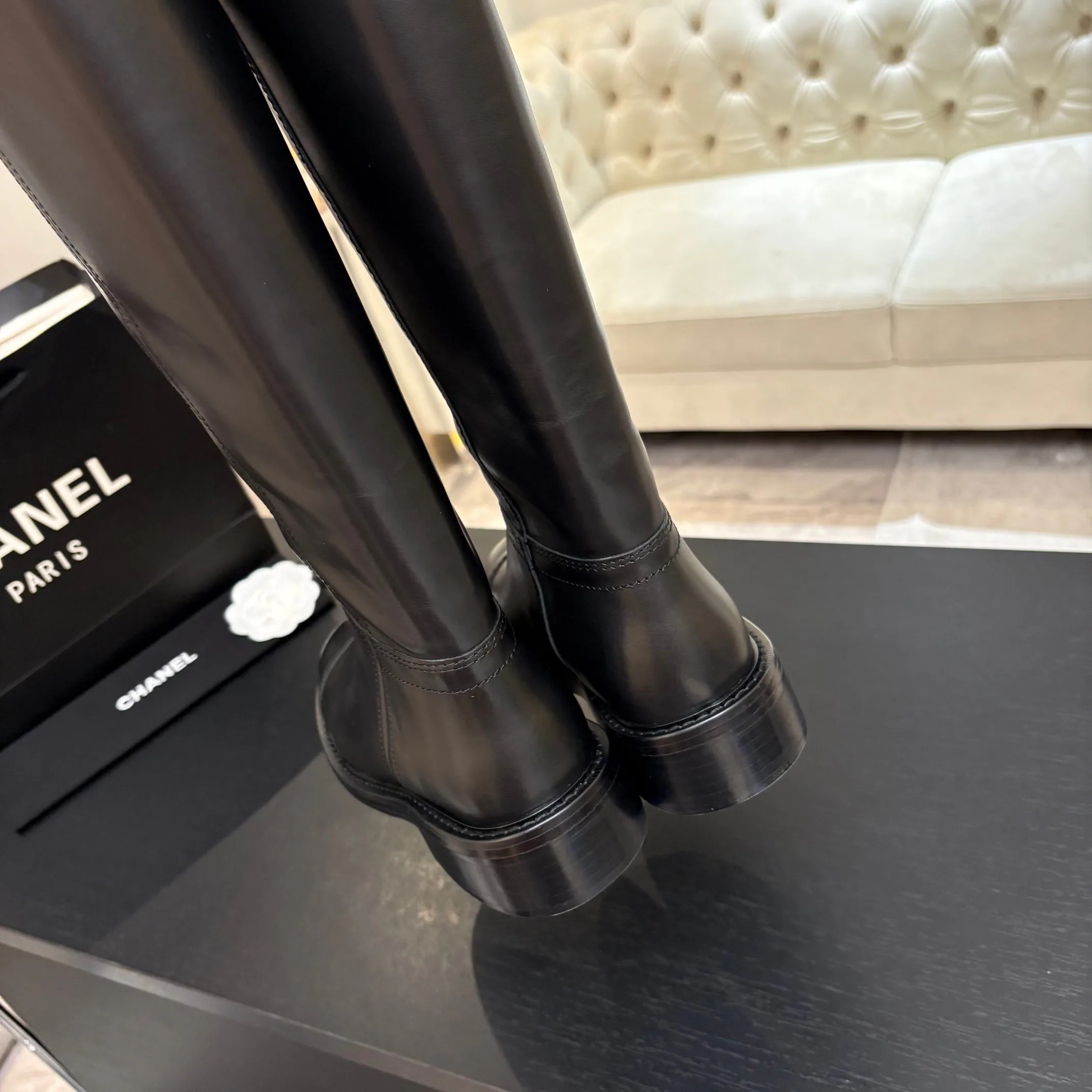 Women's Boots CHANEL 18062785