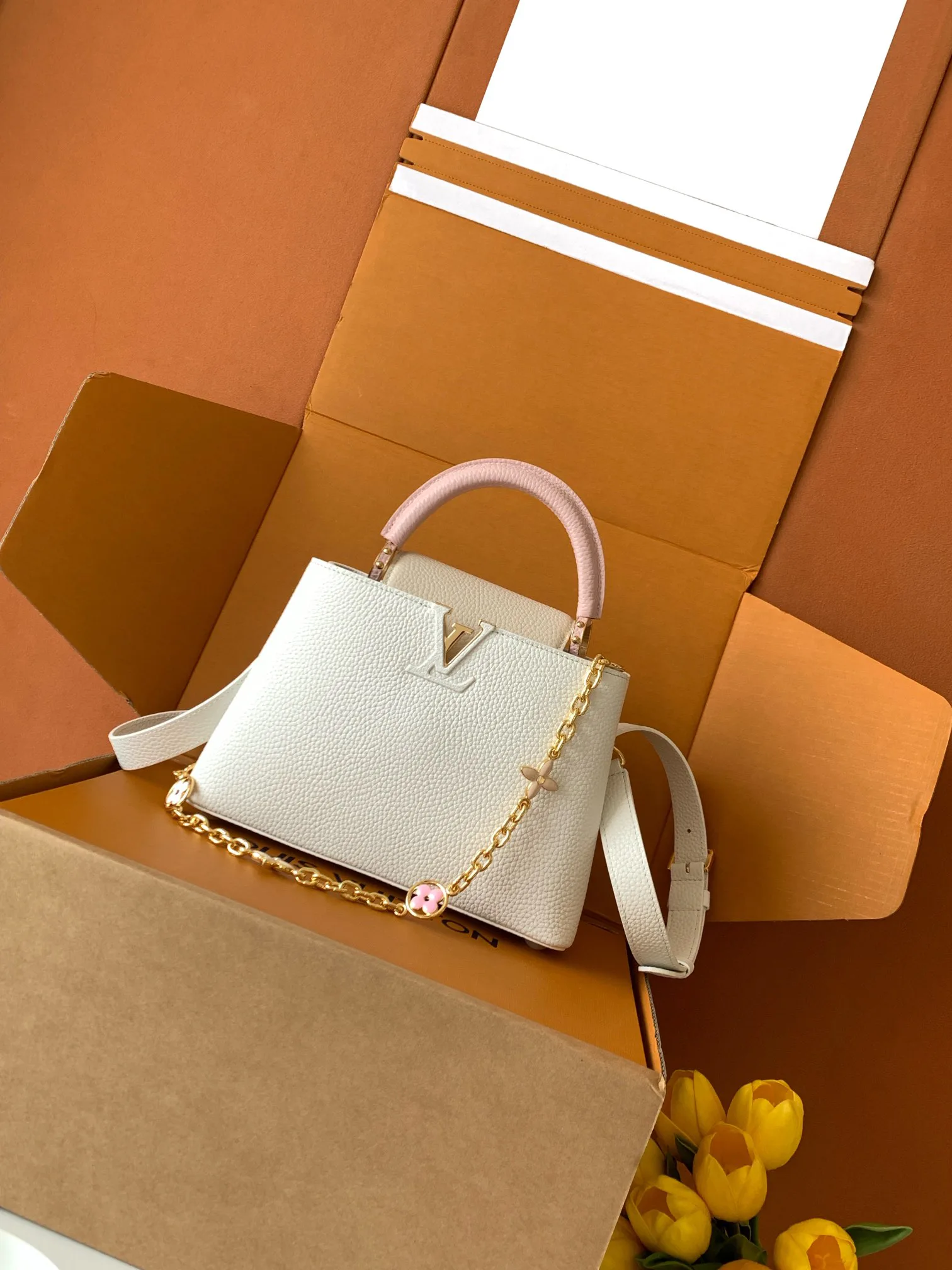 Women's Classic Handbags LOUIS VUITTON 18520993