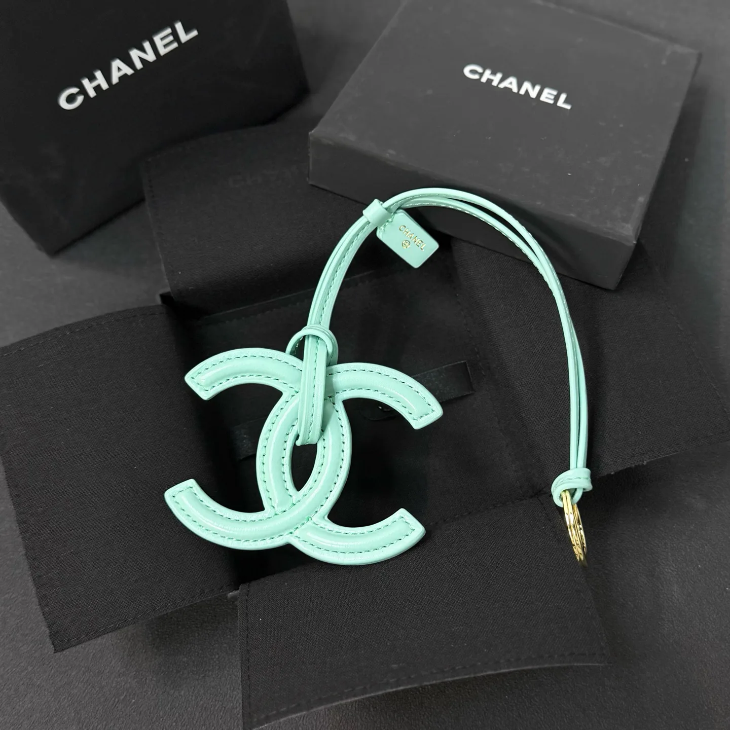 Key Cases CHANEL 17886400