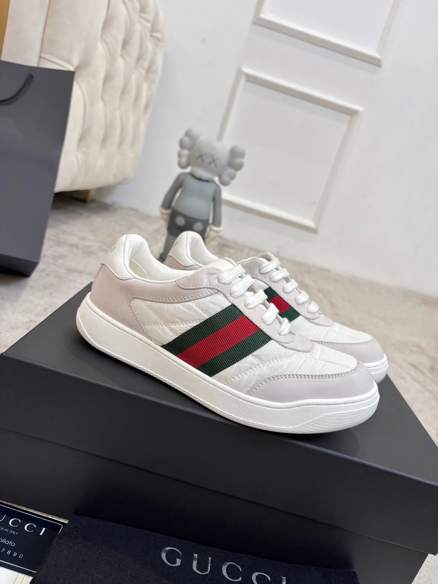 Women's Sneakers GUCCI 17912729
