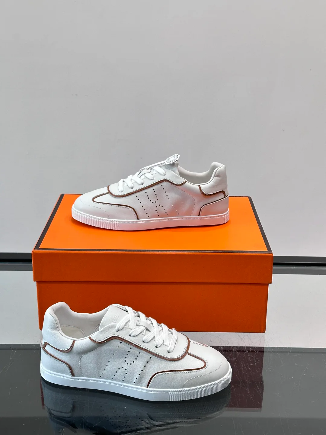 Women's Sneakers HERMES 18102930