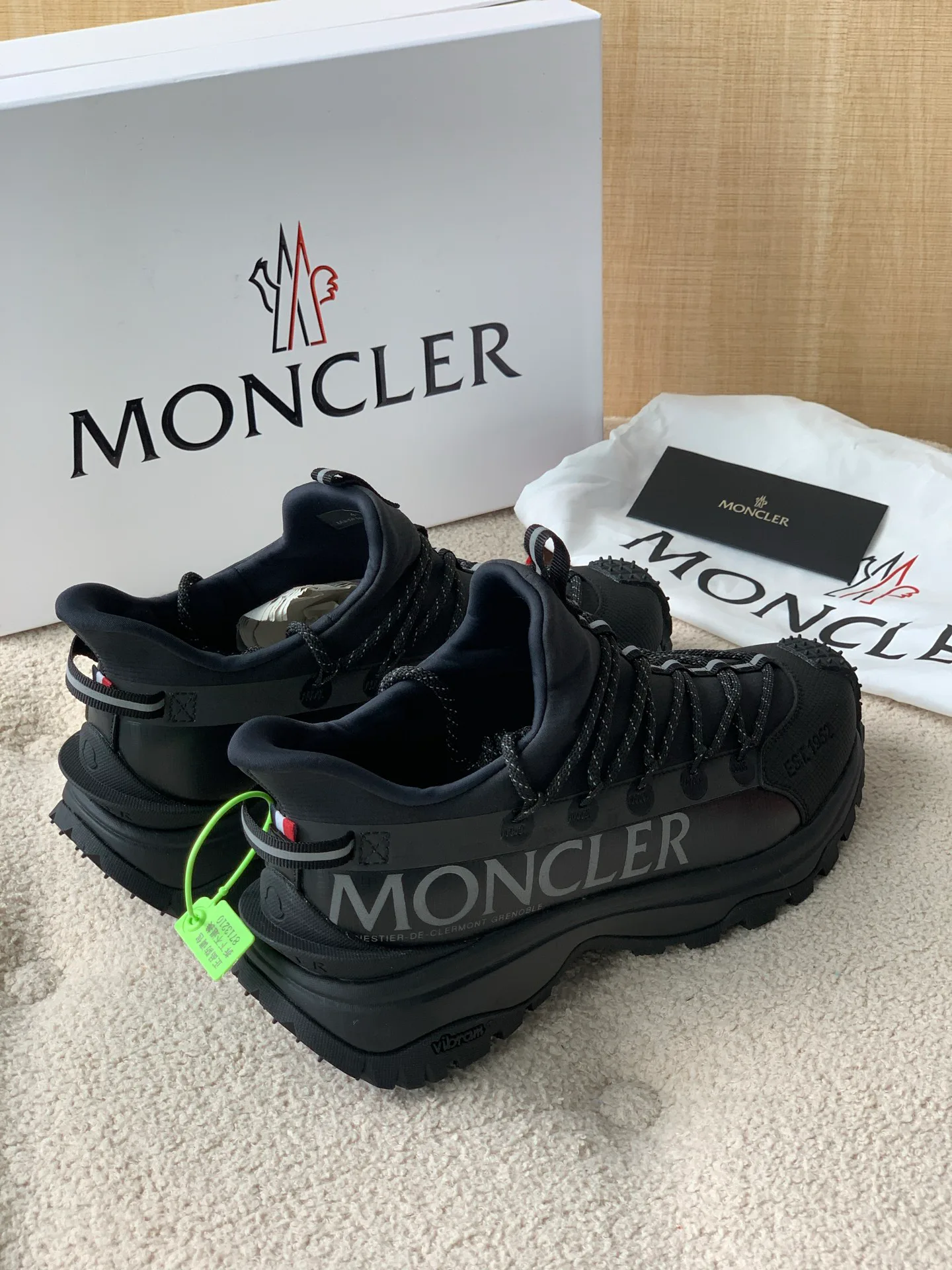Women's Sneakers MONCLER 17760085
