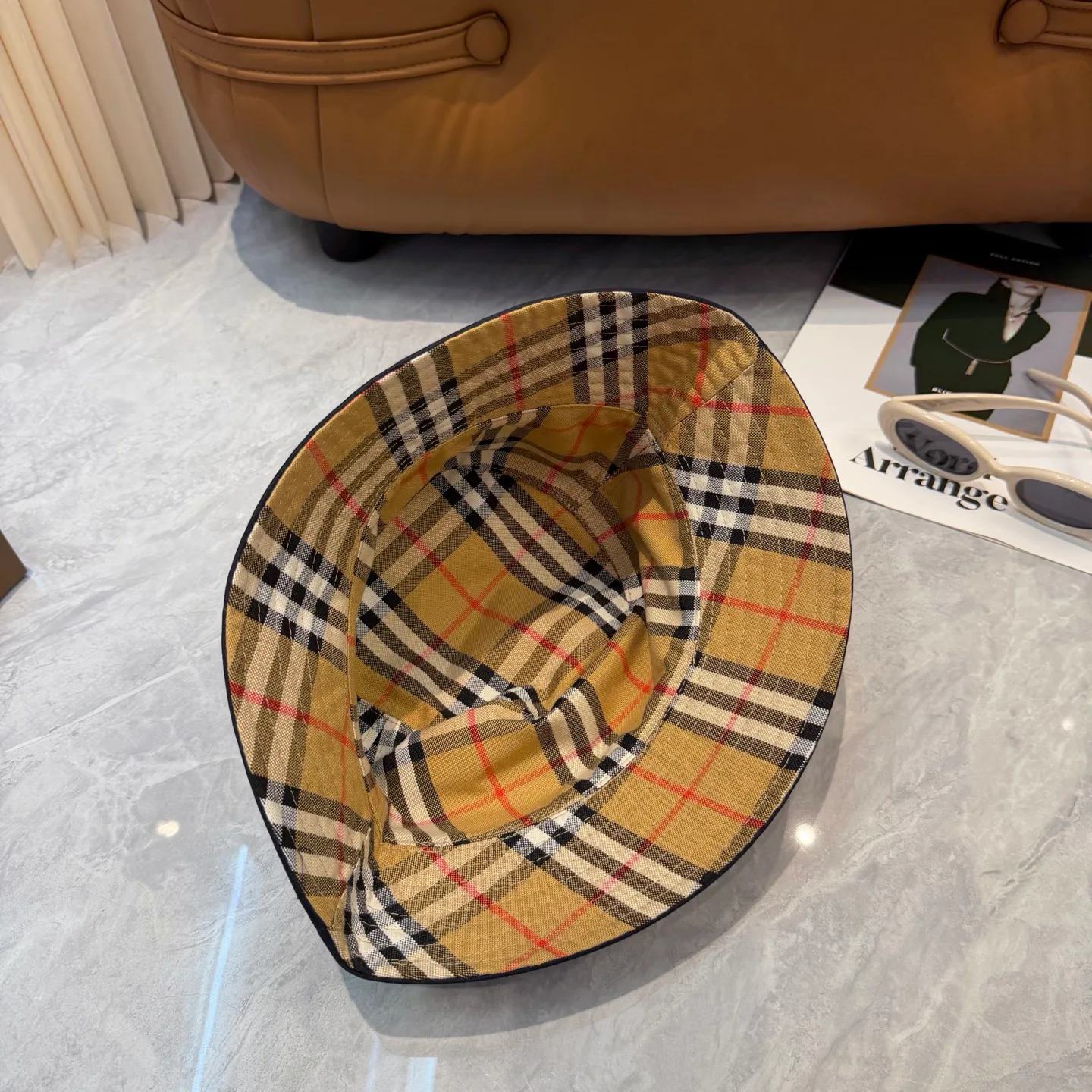 Hats BURBERRY 17604929