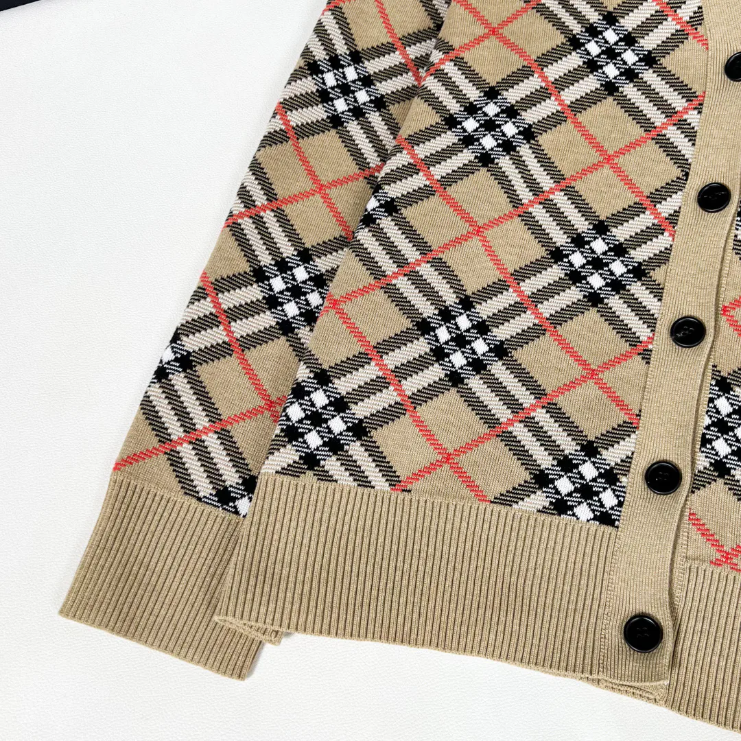 Women's Jumpers And Sweaters BURBERRY 18140661