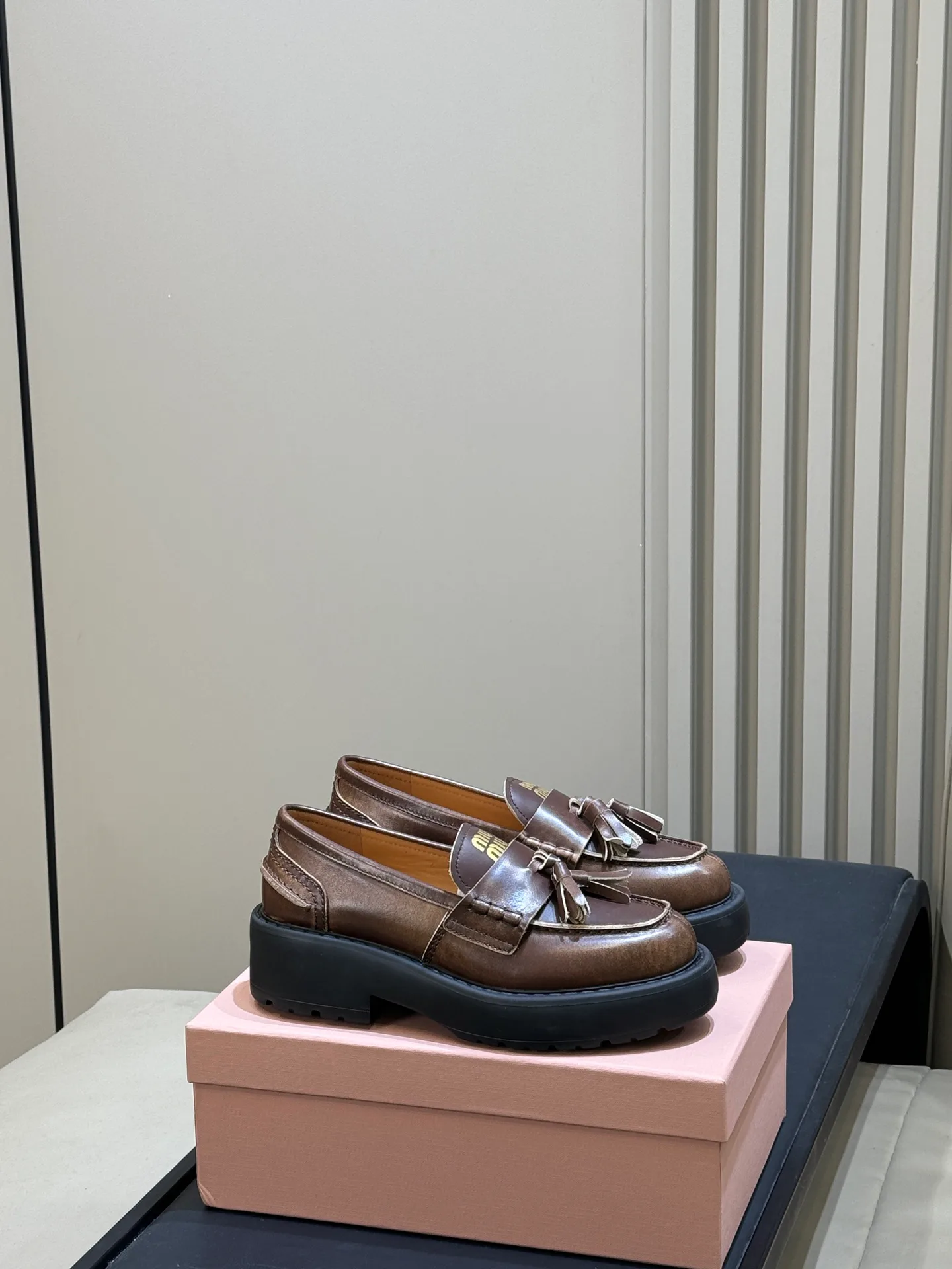 Women's Loafers And Moccasins MIU MIU 18192854