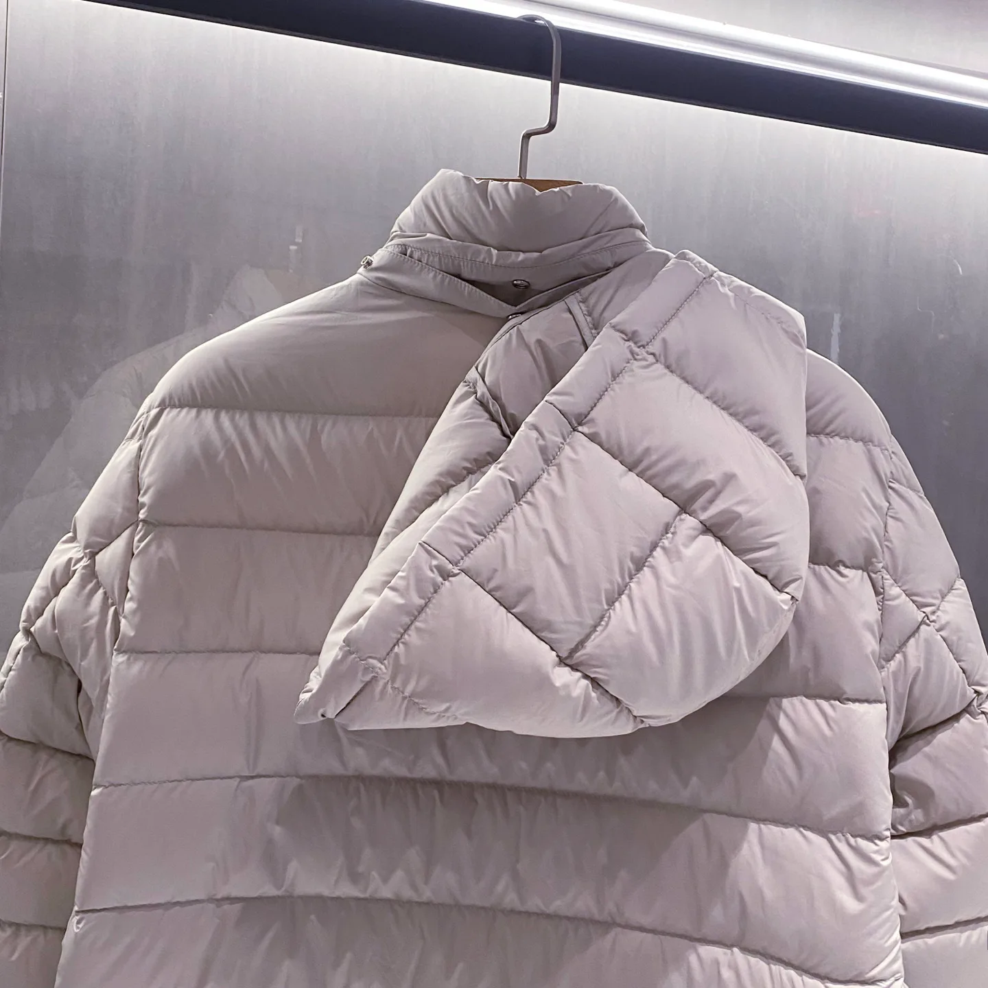 Куртки И Пуховики Мужские Moncler 18572366