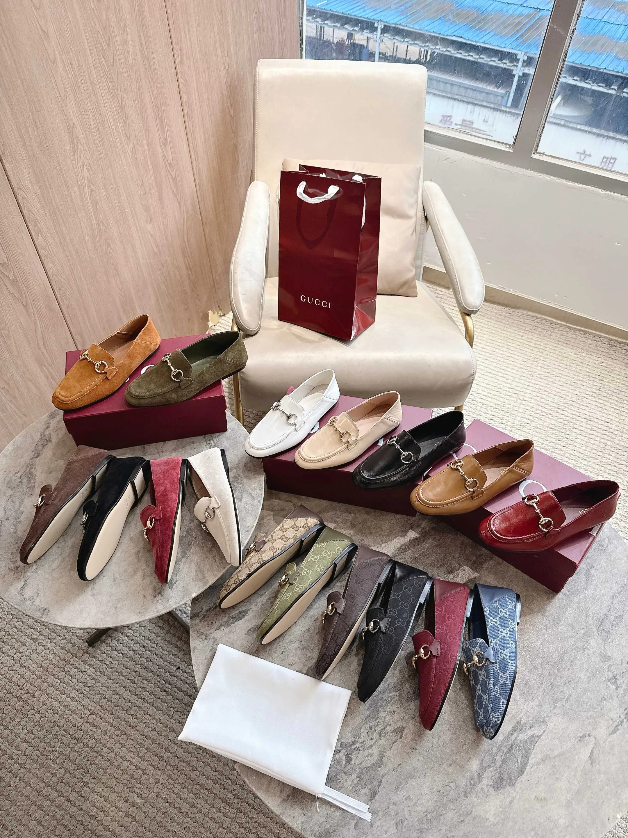 Women's Loafers And Moccasins GUCCI 16915753
