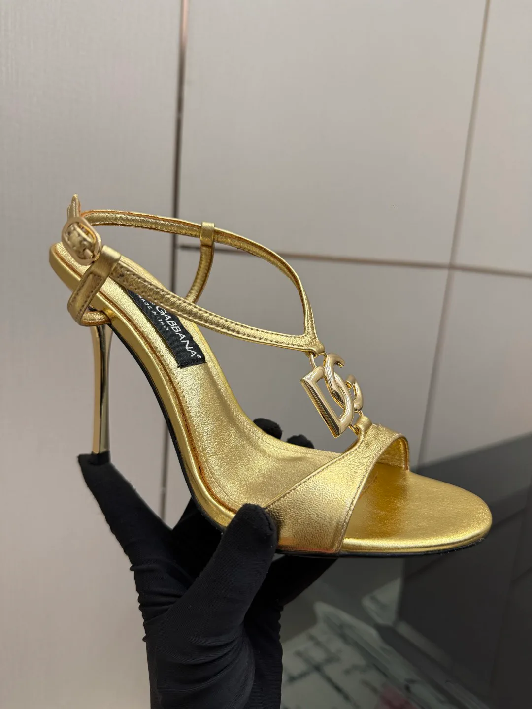 Women's Open-Toe Sandals DOLCE & GABBANA 18335952