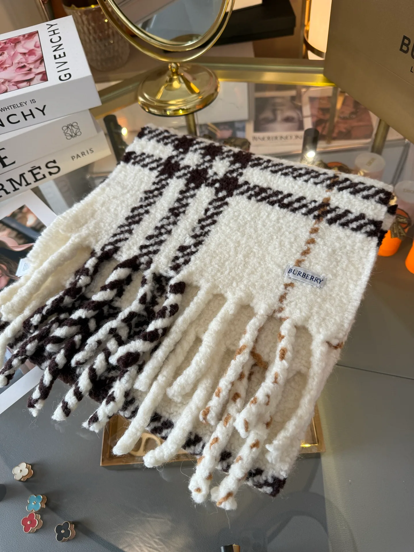 Scarves BURBERRY 18222516