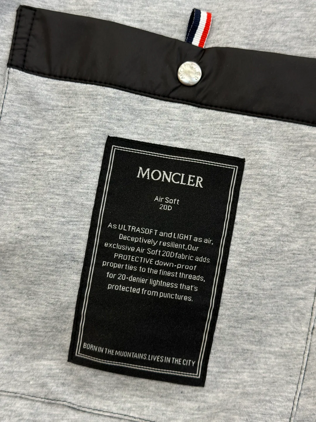 Men's Jackets And Down Jackets MONCLER 18461326