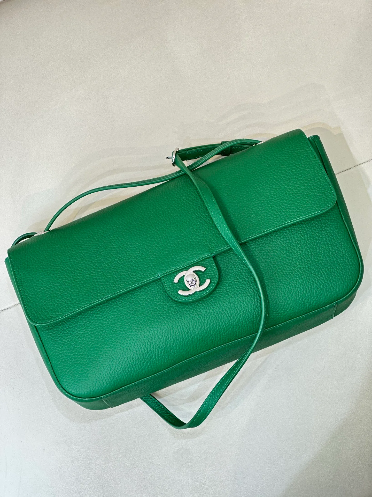Women's Classic Handbags CHANEL 17979578