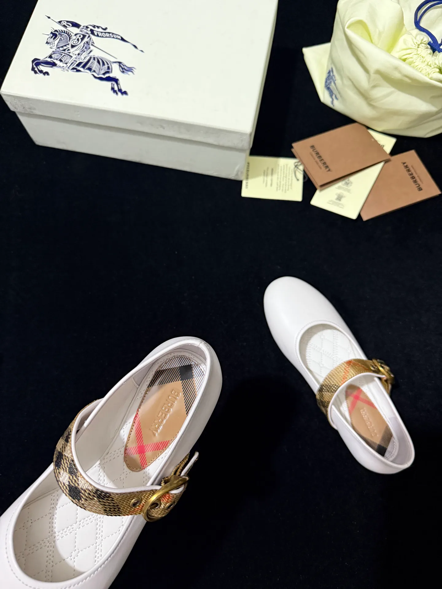 Women's Heels BURBERRY 18110678