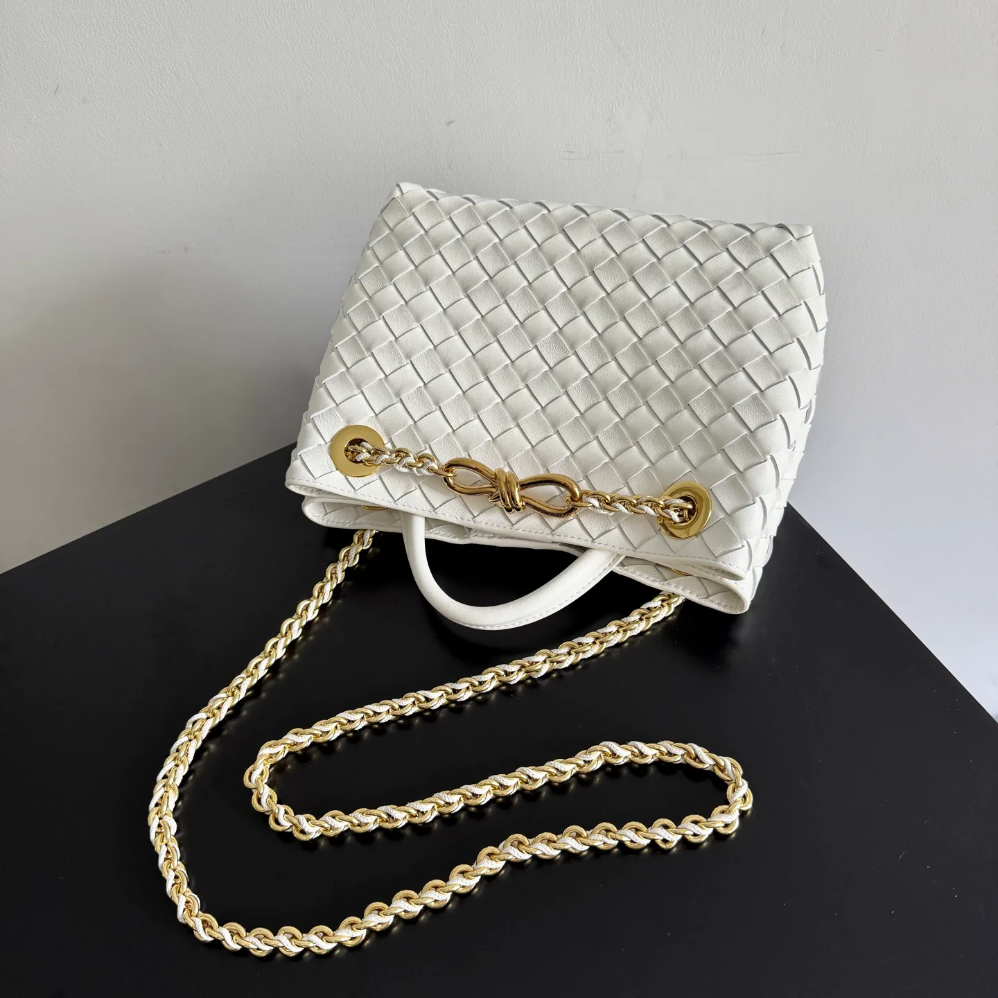 Women's Classic Handbags BOTTEGA VENETA 17533393