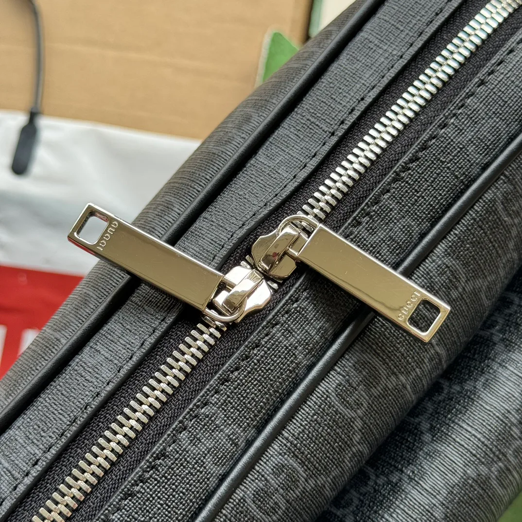 Women's Shoulder Bags GUCCI 17947652