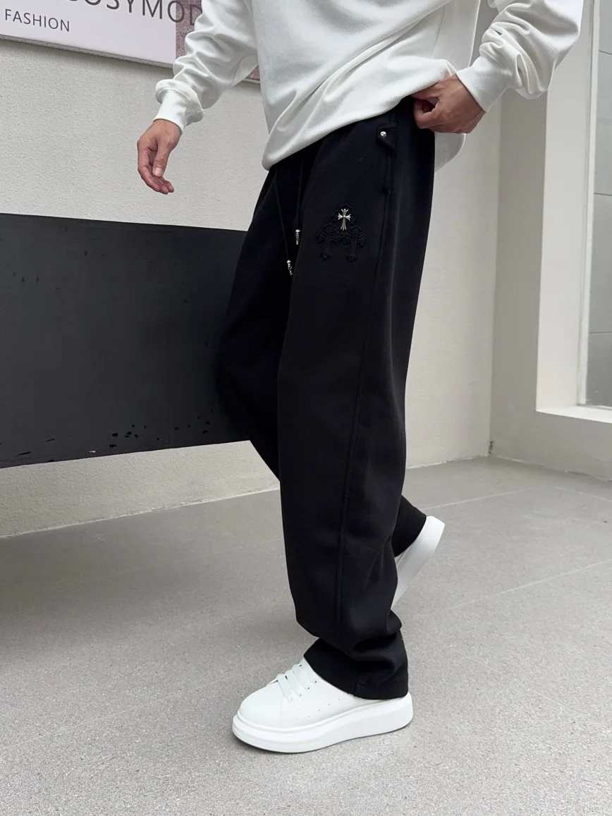Women's Trousers CHROME HEARTS 18178431