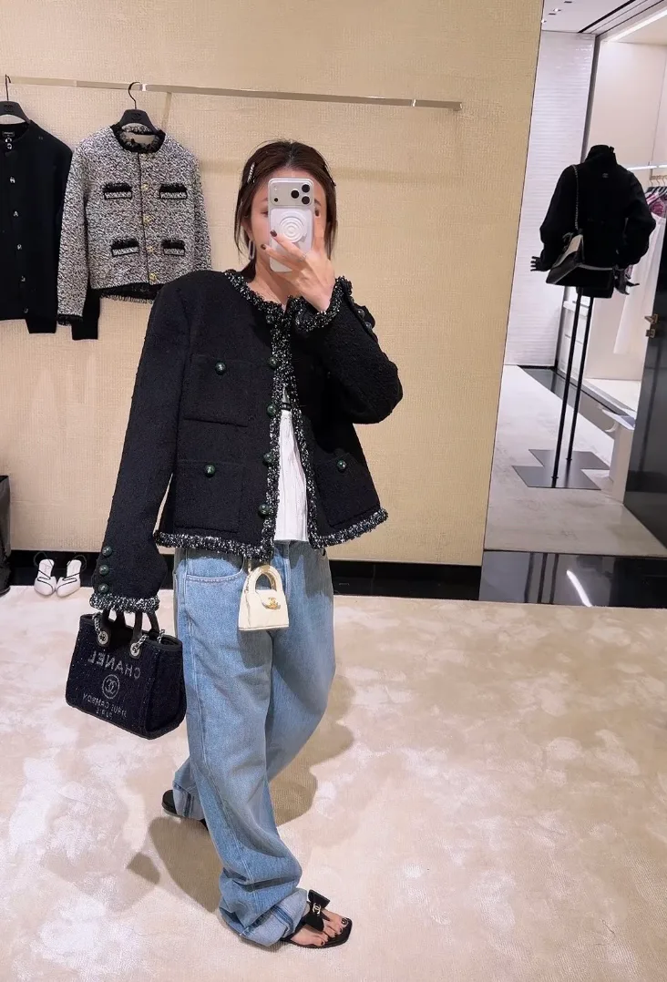 Women's Blazers CHANEL 18542644