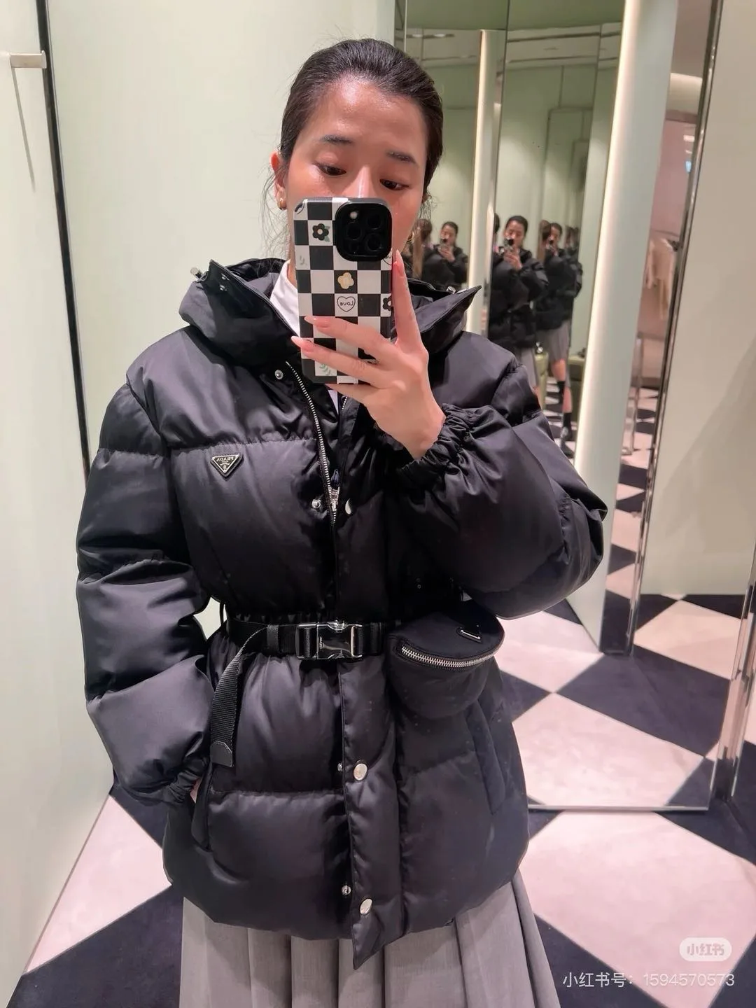 Women's Jackets And Down Jackets PRADA 18298604