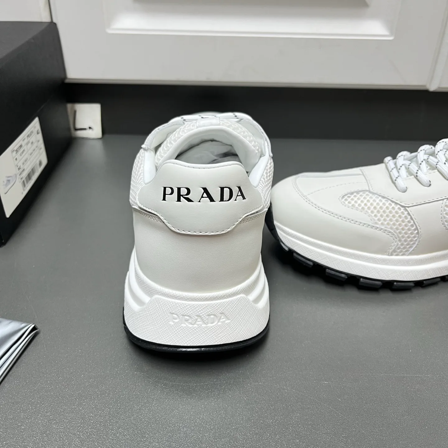 Men's Sneakers PRADA 17636532