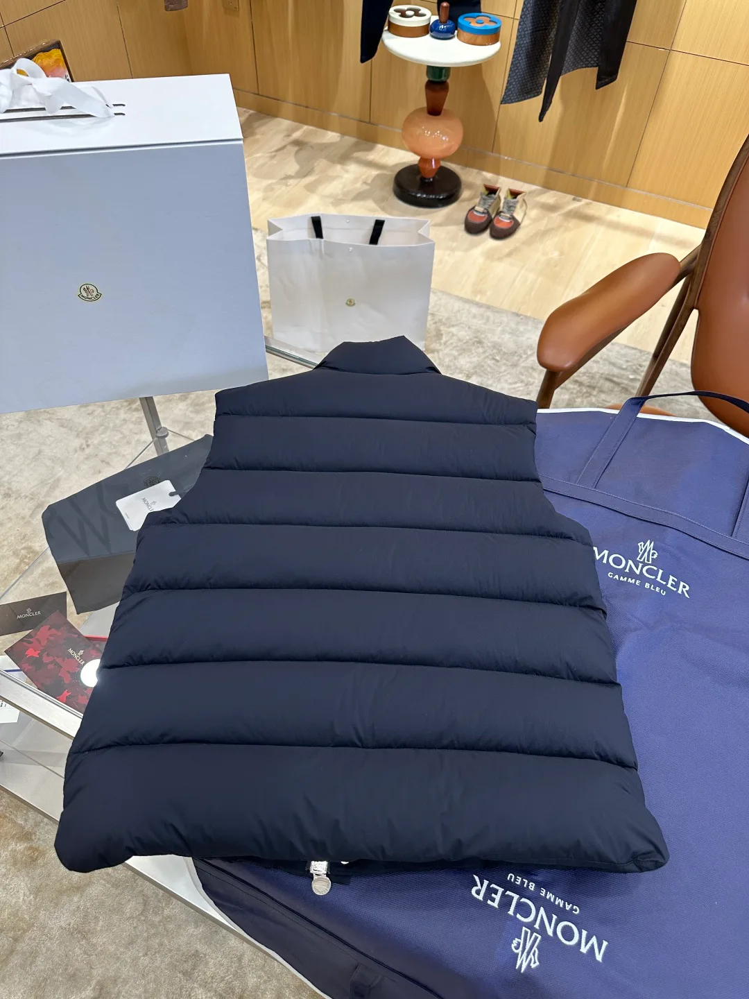 Men's Vests MONCLER 18260928