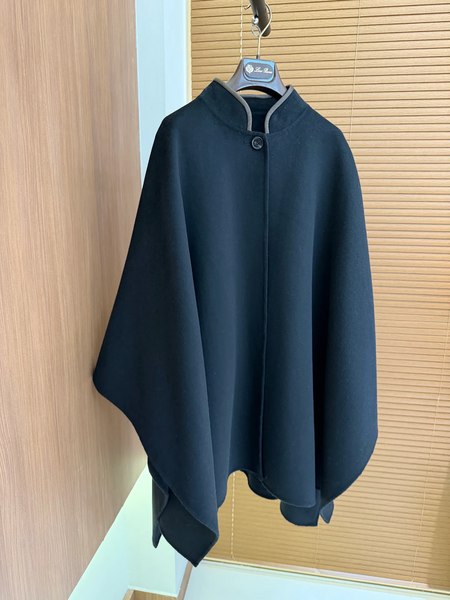 Women's Coats LORO PIANA 18274203