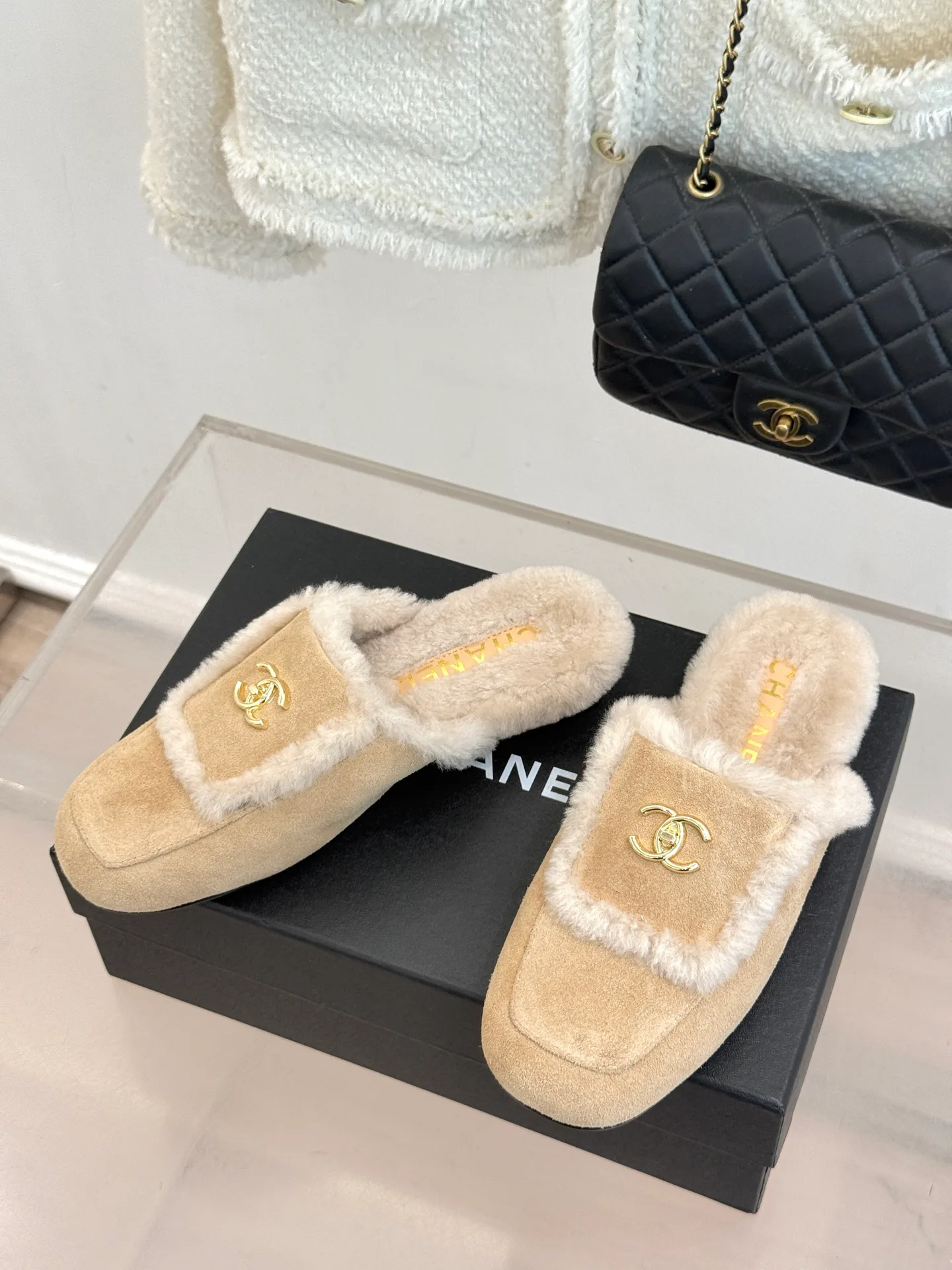 Women's Mules And Clogs CHANEL 17844959