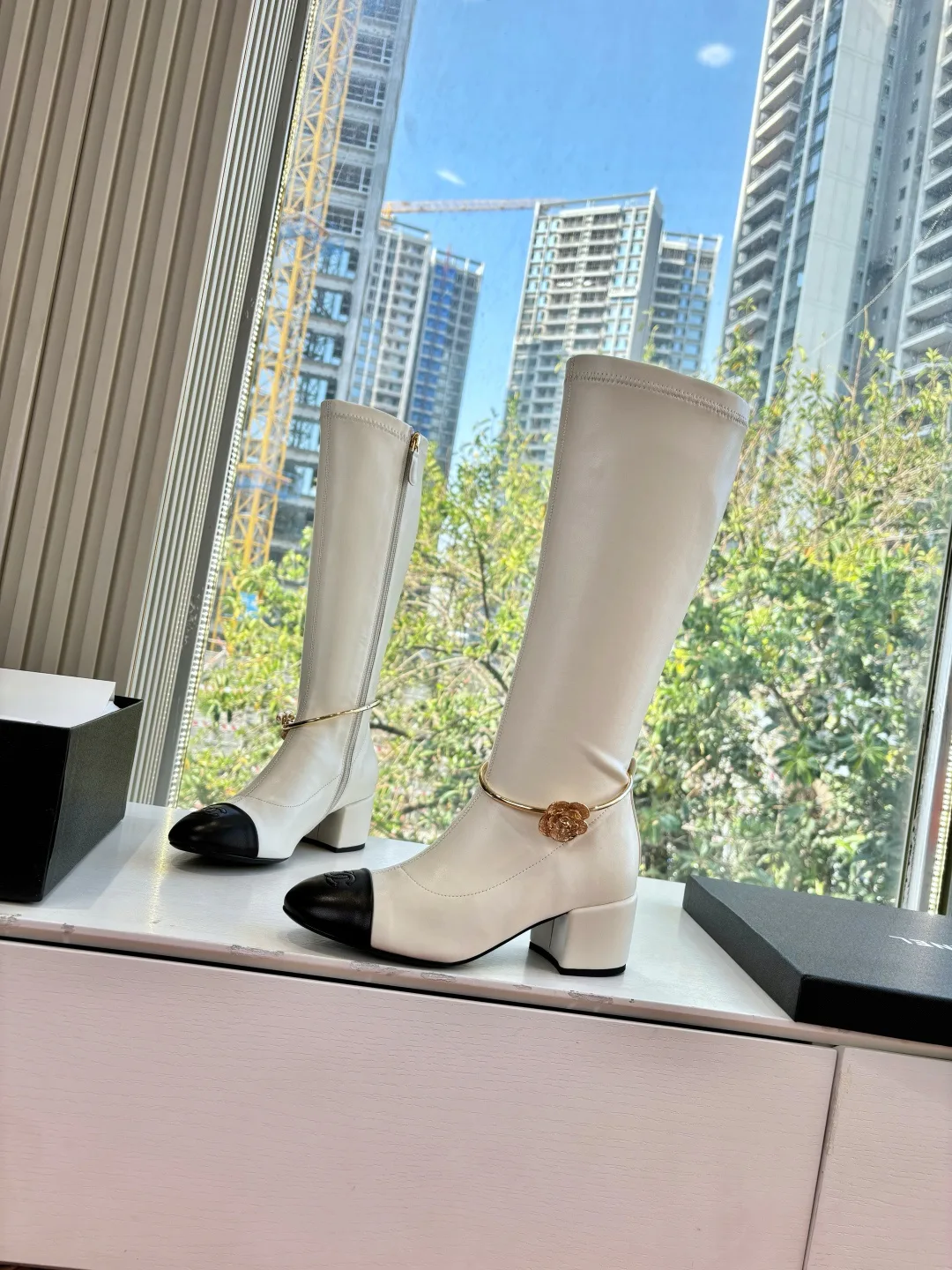 Women's Boots CHANEL 18509846