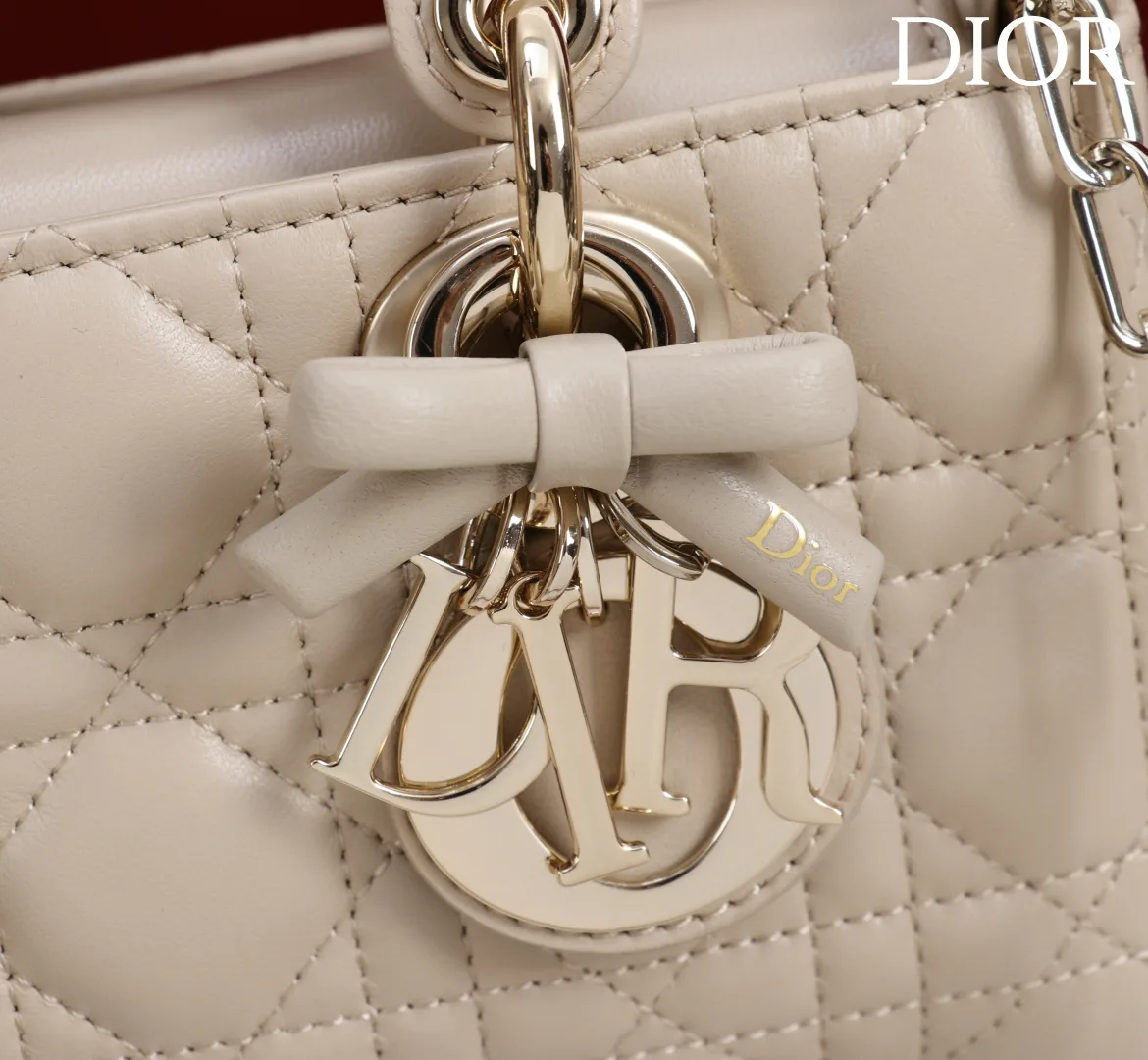 Women's Classic Handbags CHRISTIAN DIOR 18393049