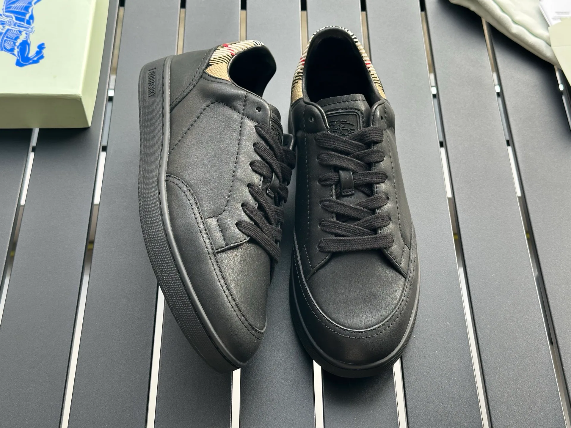 Men's Sneakers BURBERRY 17420316