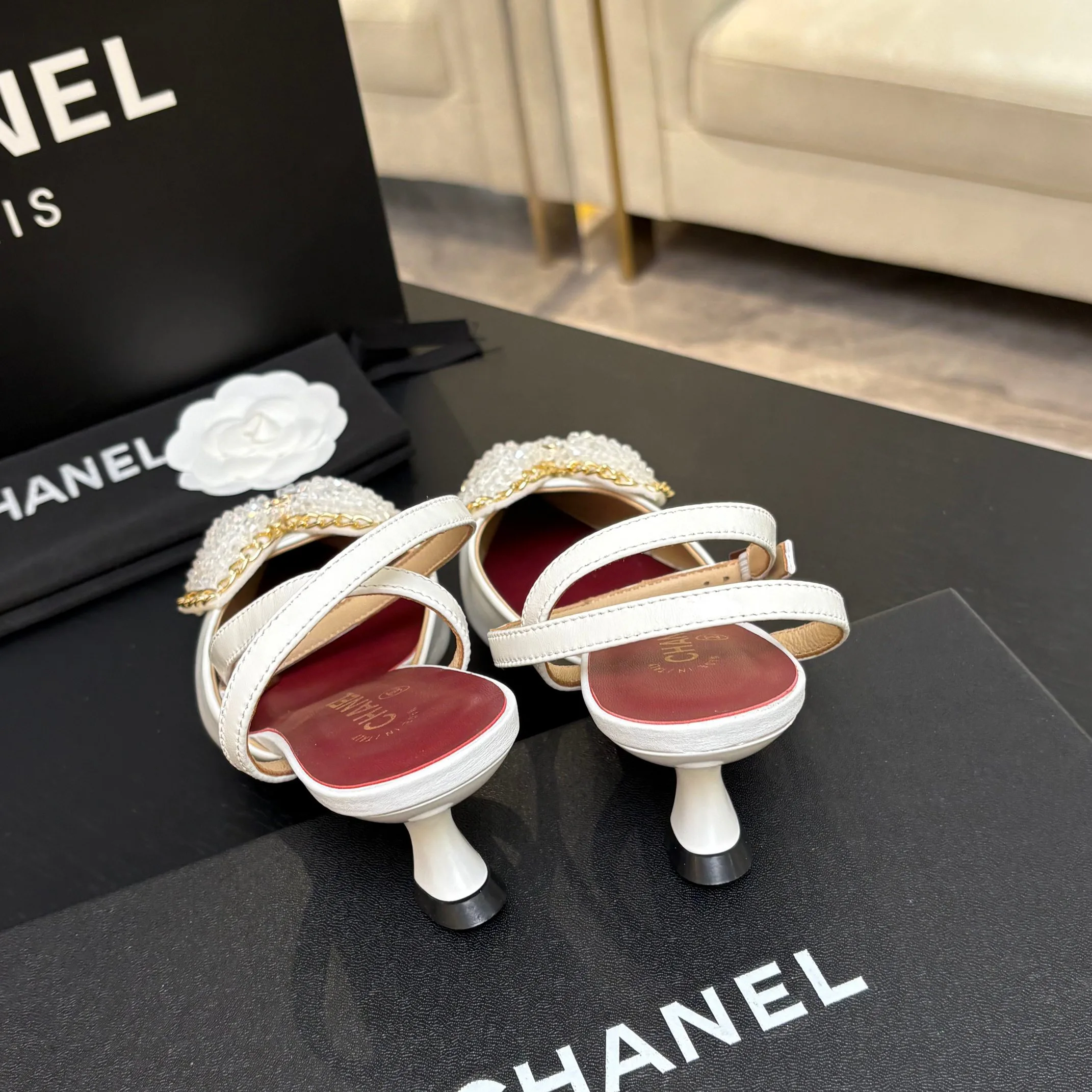 Women's Heels CHANEL 17303638