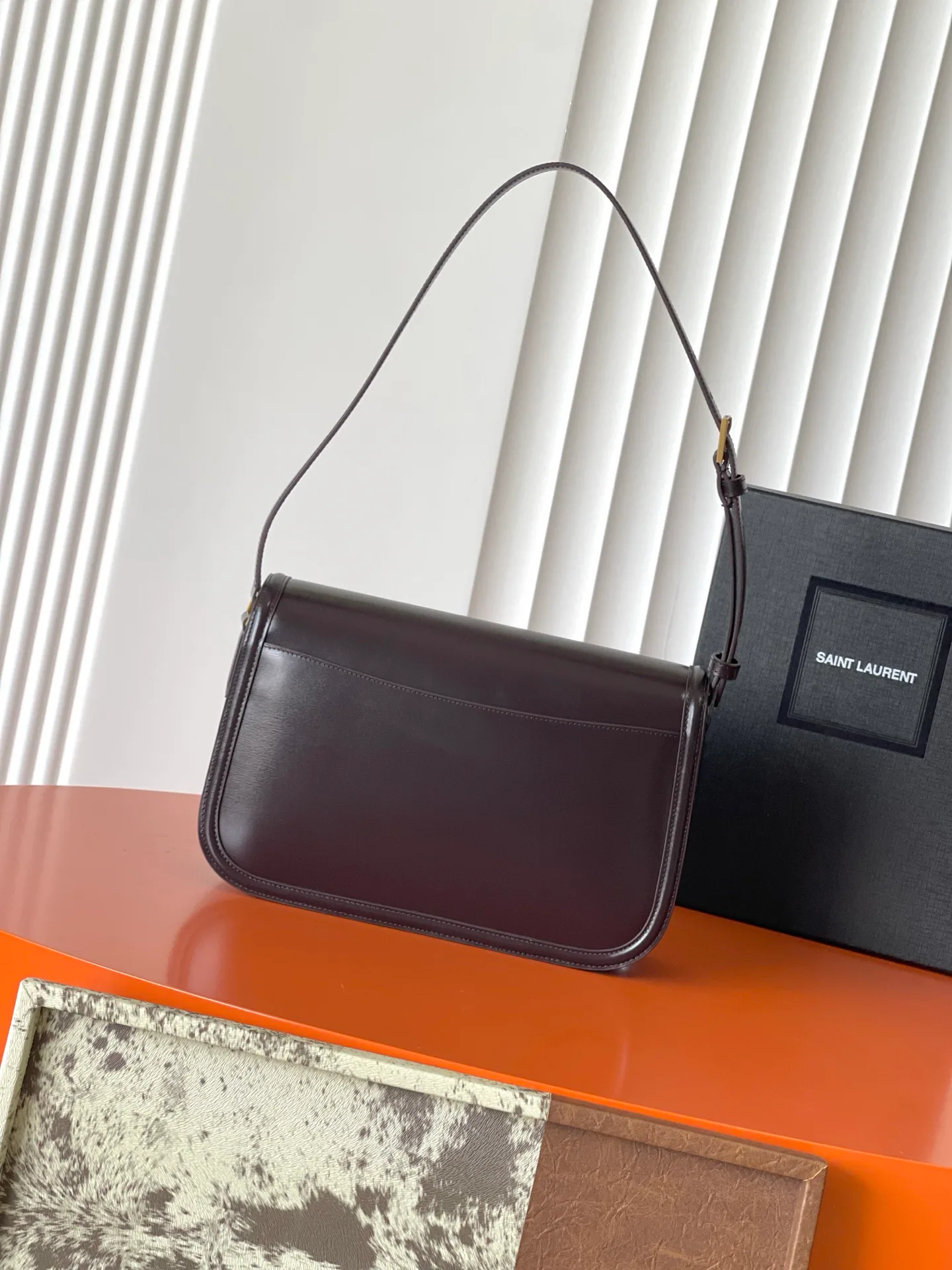 Классические Сумки Женские Saint Laurent 18610986
