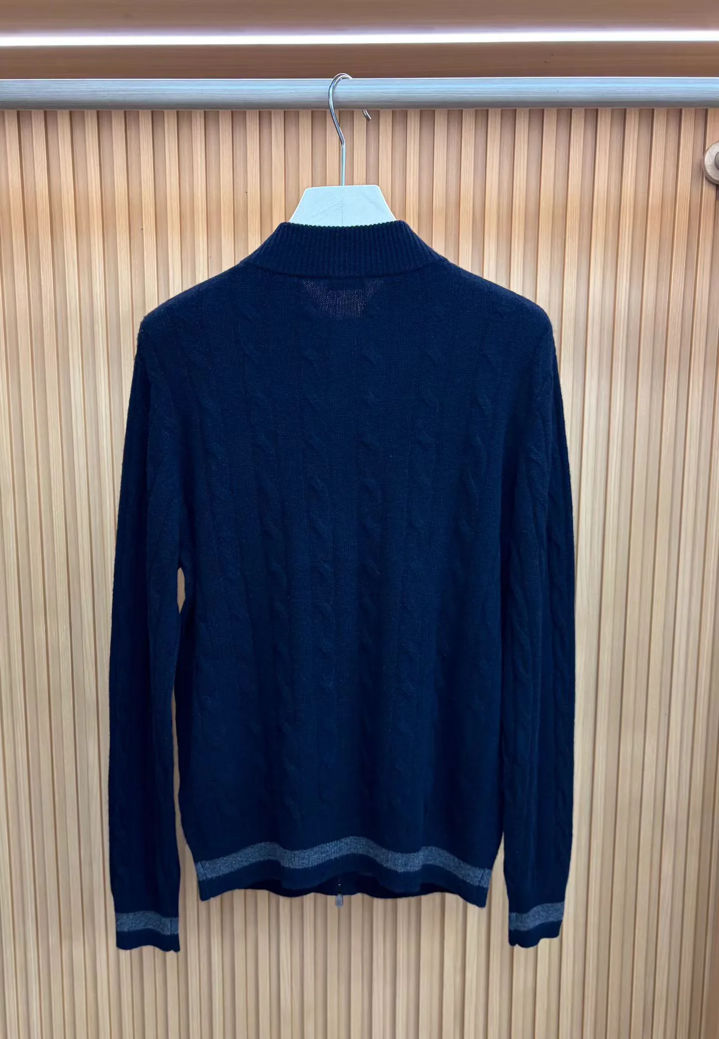 Men's Jumpers And Sweaters BRUNELLO CUCINELLI 18084715