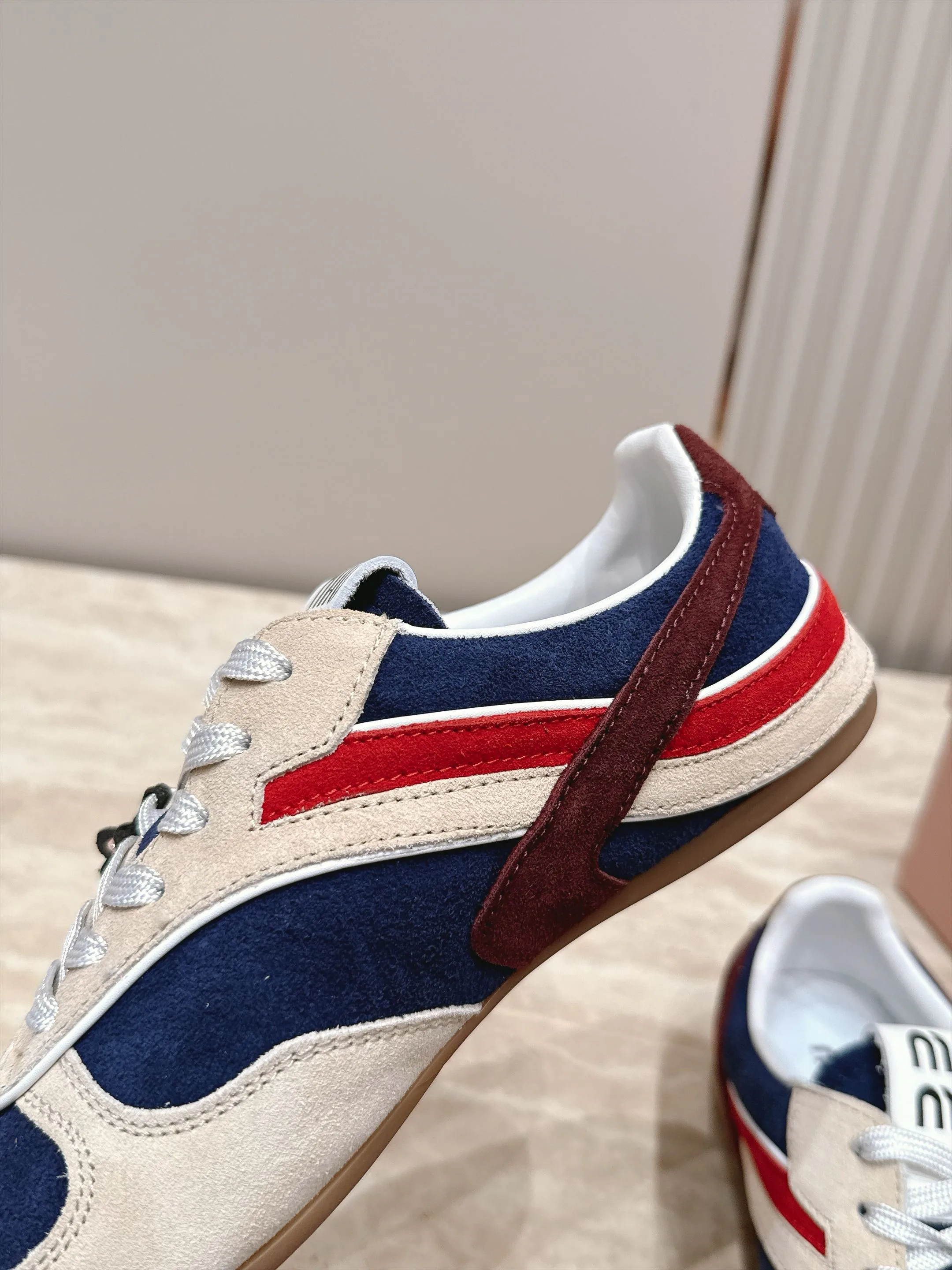 Women's Sneakers MIU MIU 18436559