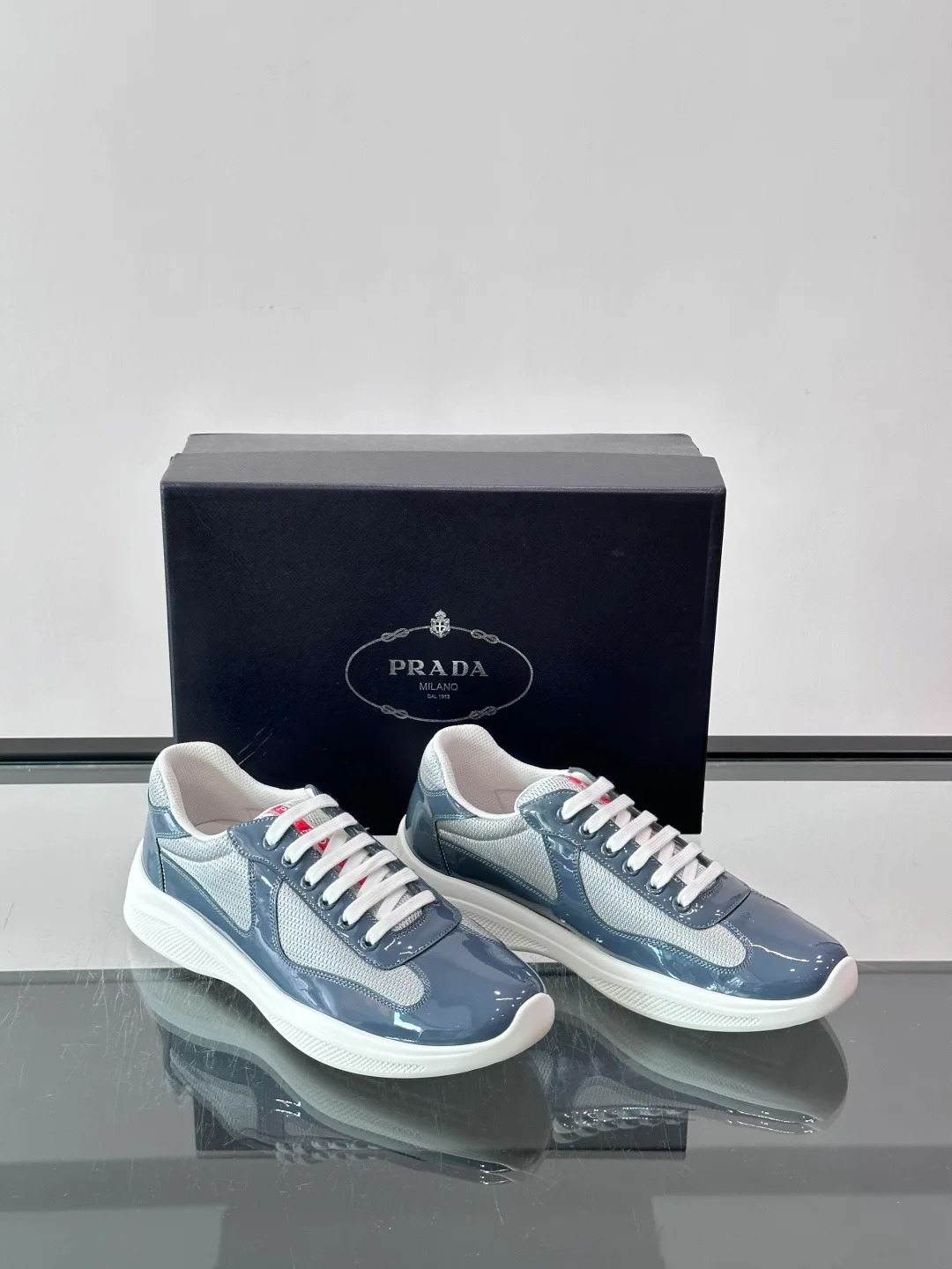 Women's Sneakers PRADA 17890520