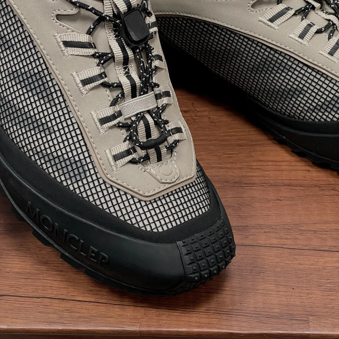 Women's Sneakers MONCLER 17934659